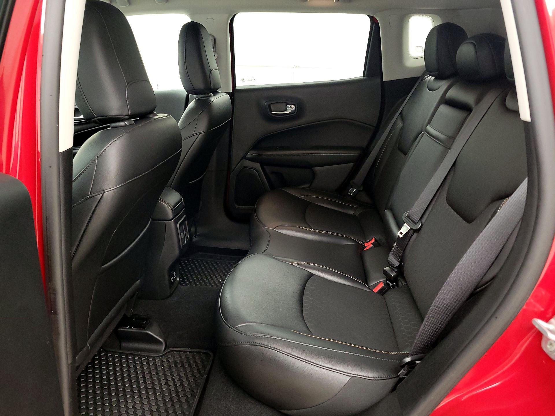 Thumbnail: 2019 Jeep Compass - 19