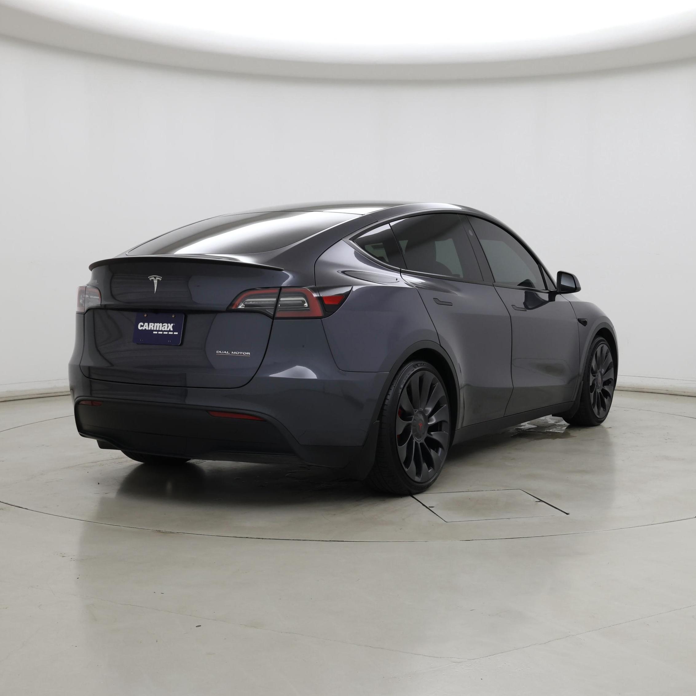 Thumbnail: 2023 Tesla Model Y - 8
