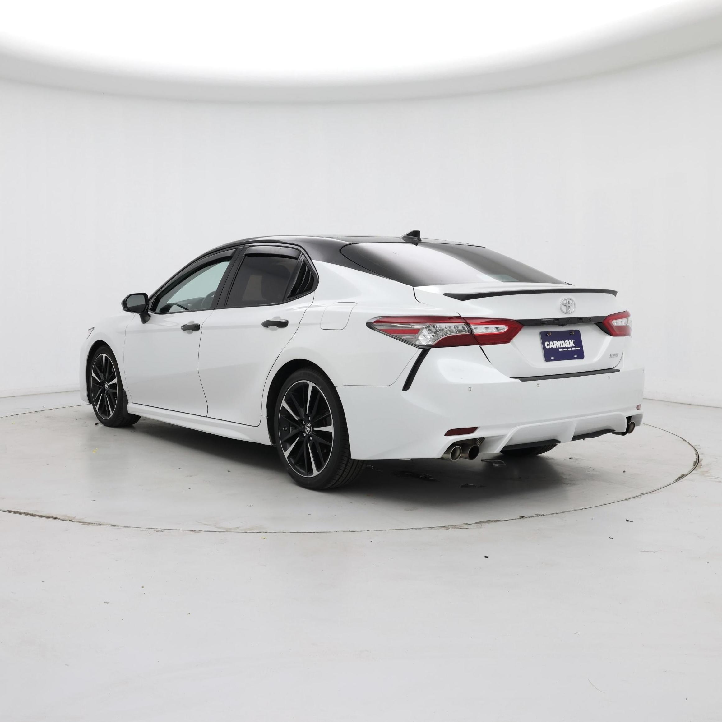 Thumbnail: 2019 Toyota Camry - 2