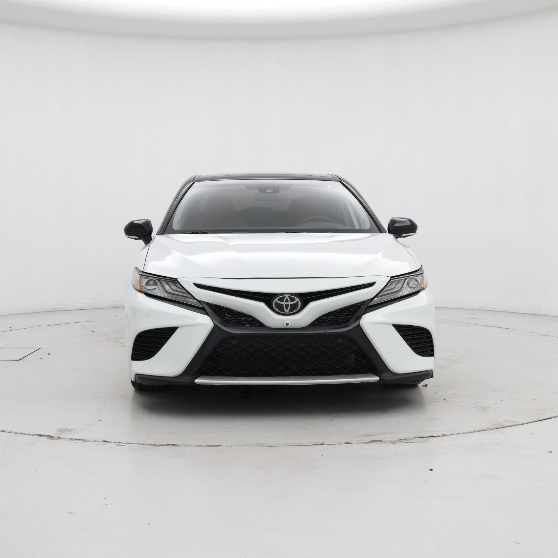Thumbnail: 2019 Toyota Camry - 5