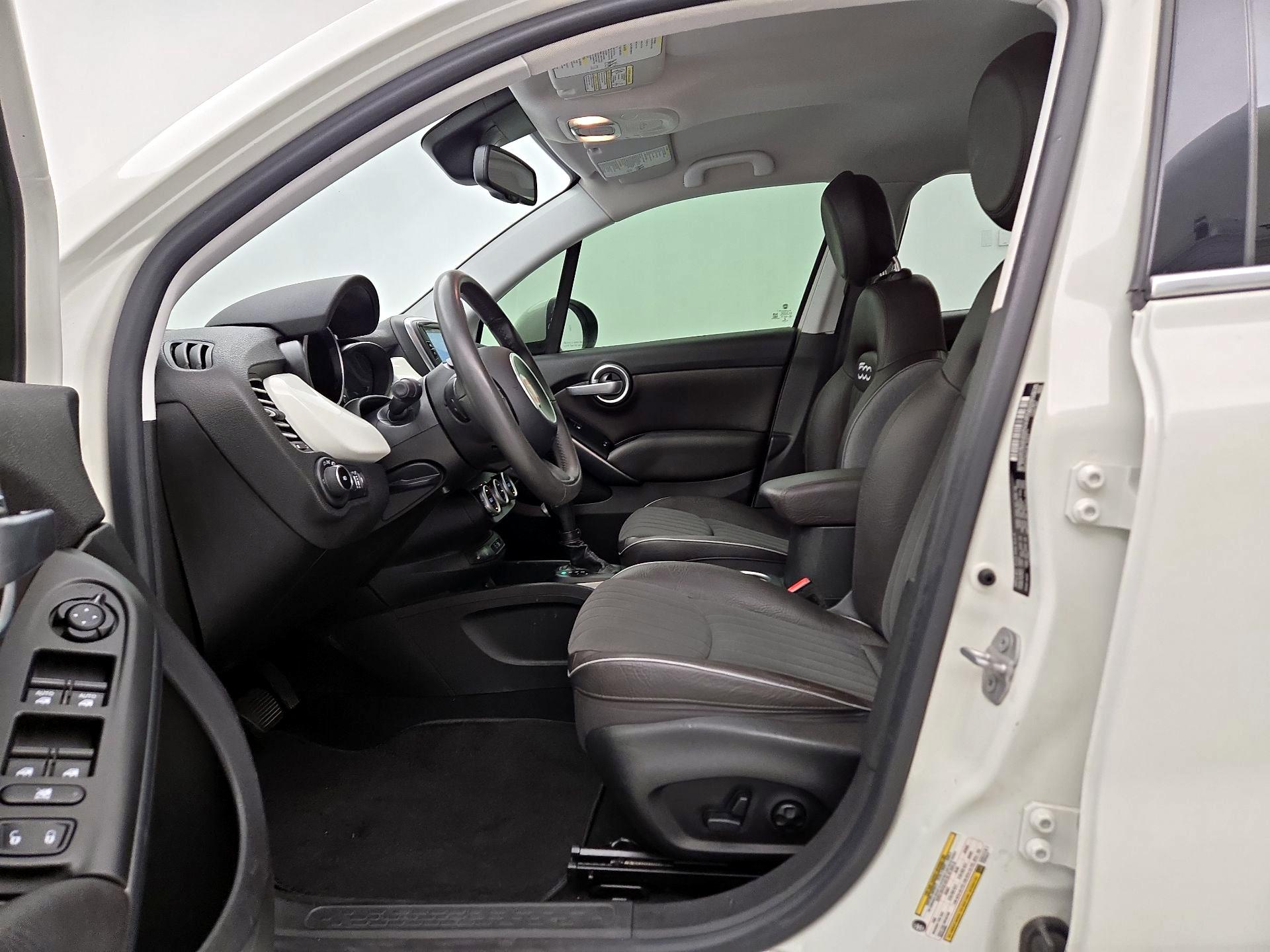 Thumbnail: 2016 Fiat 500X - 11