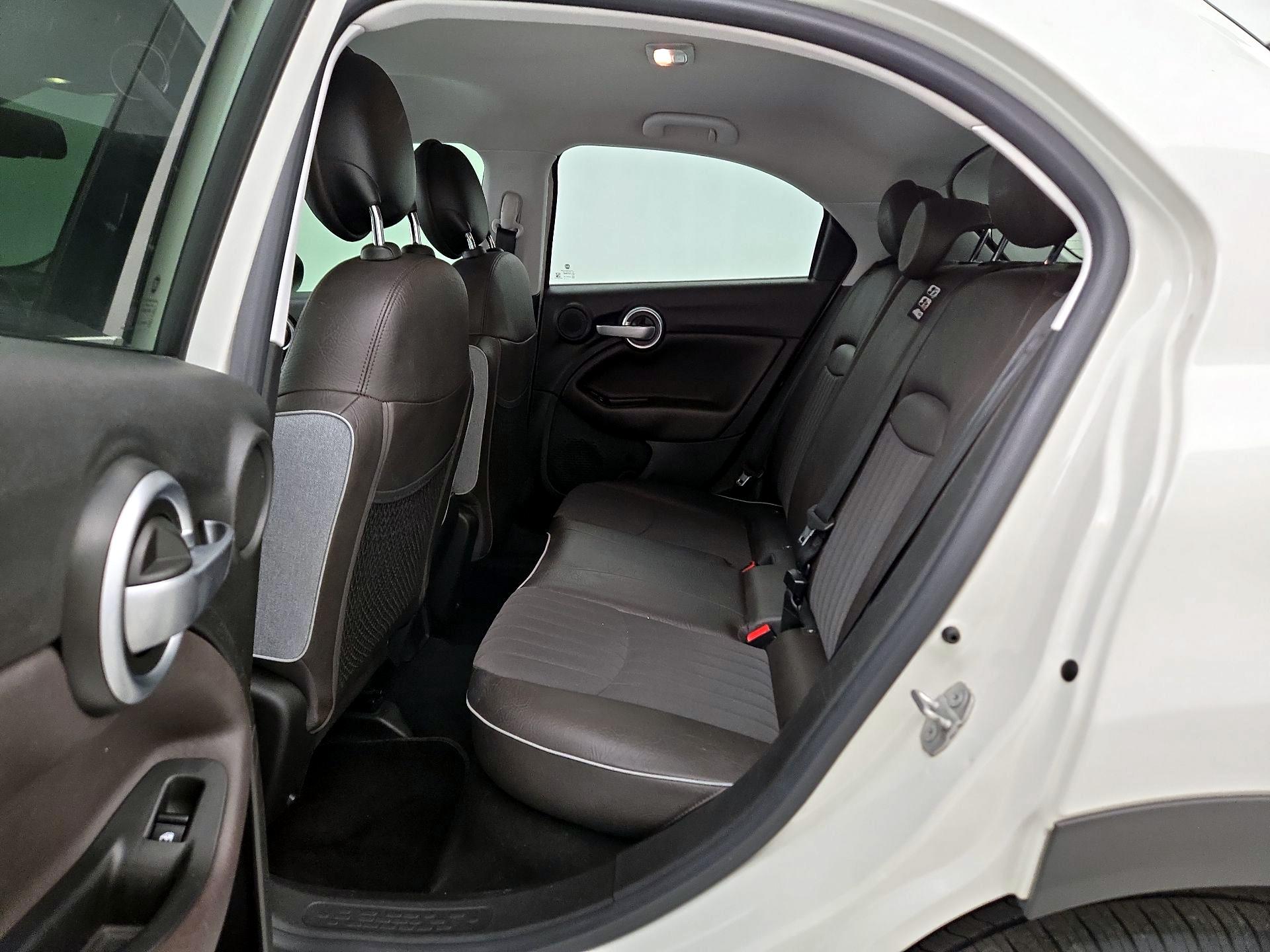 Thumbnail: 2016 Fiat 500X - 20