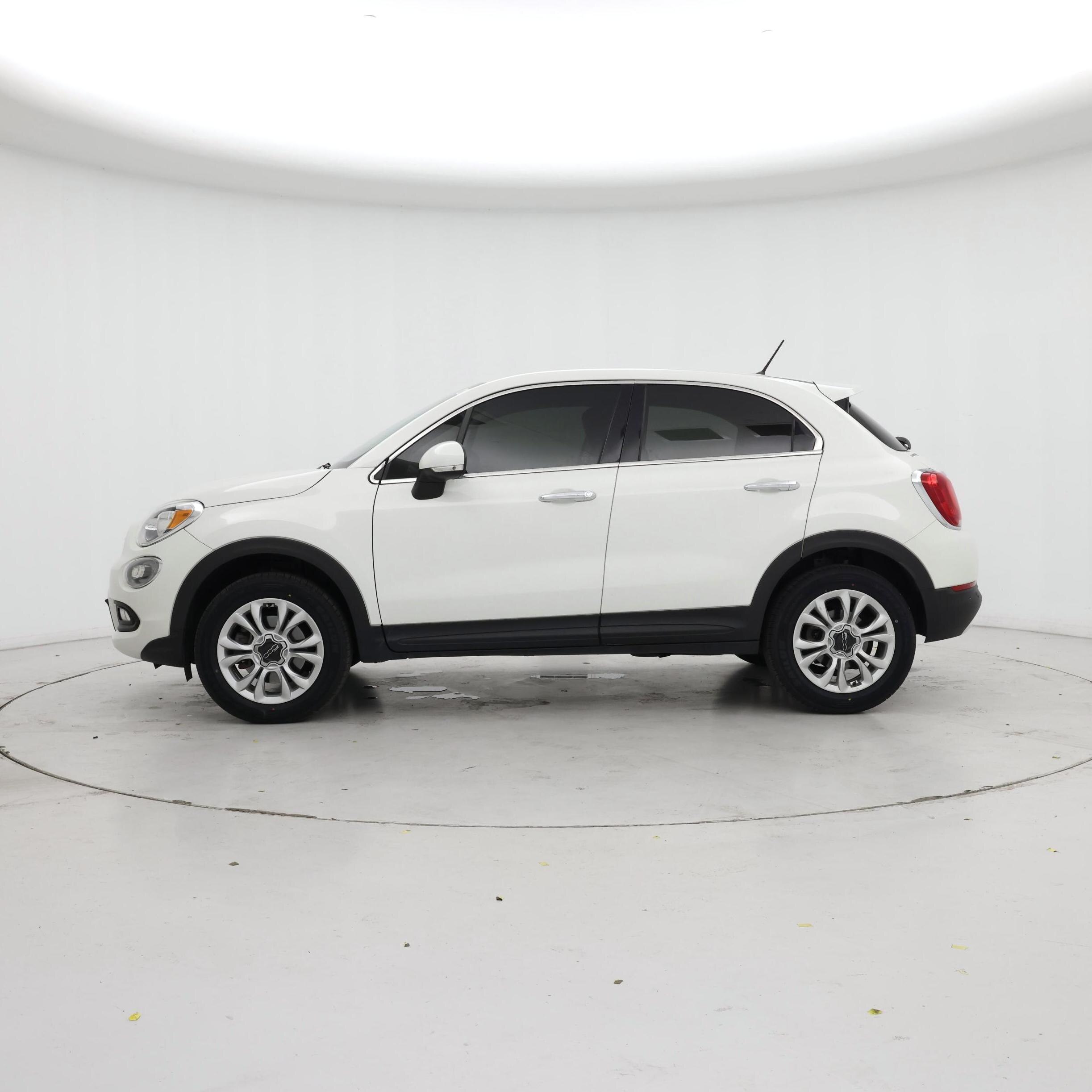 Thumbnail: 2016 Fiat 500X - 3