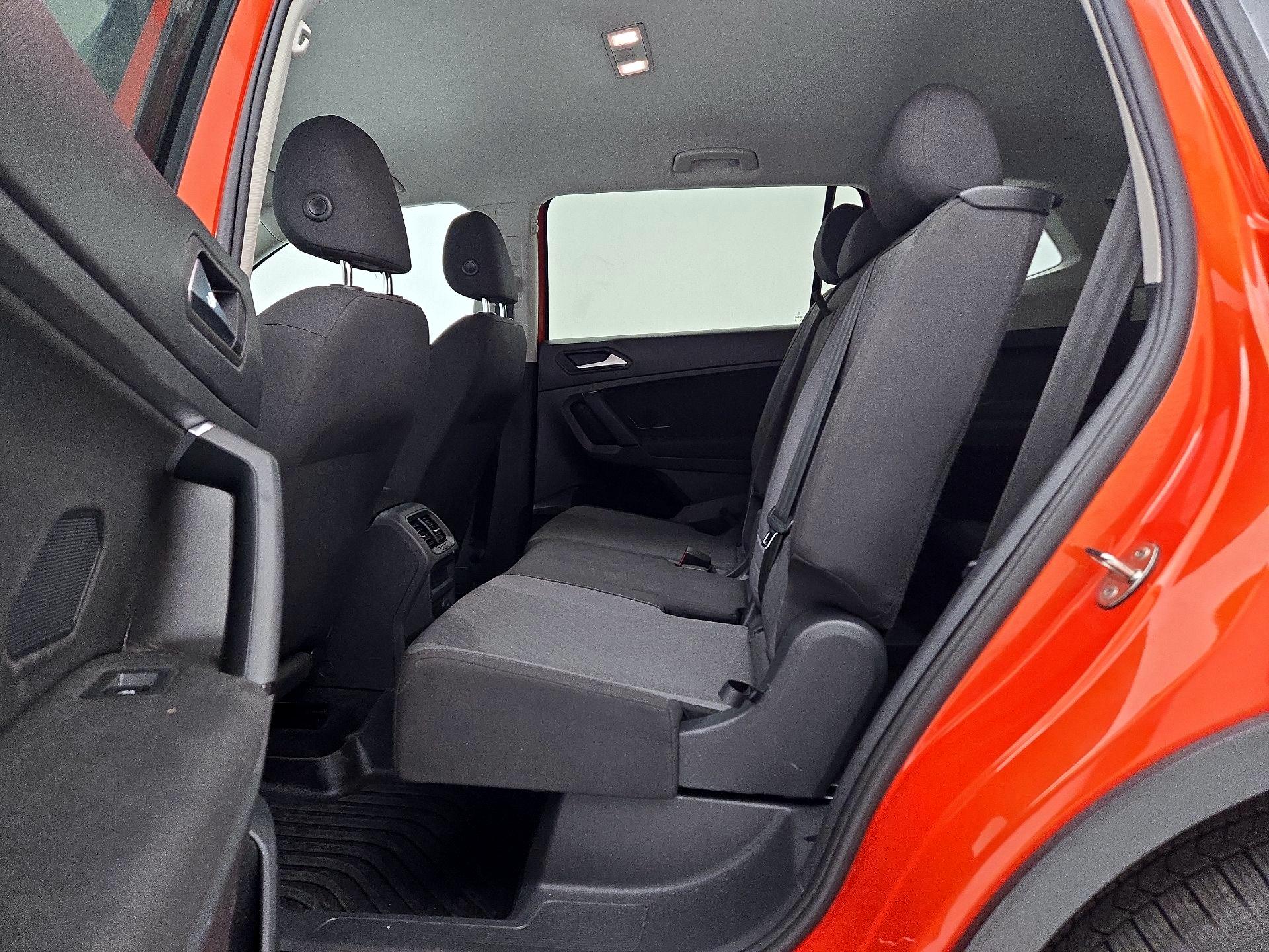 Thumbnail: 2019 Volkswagen Tiguan - 19