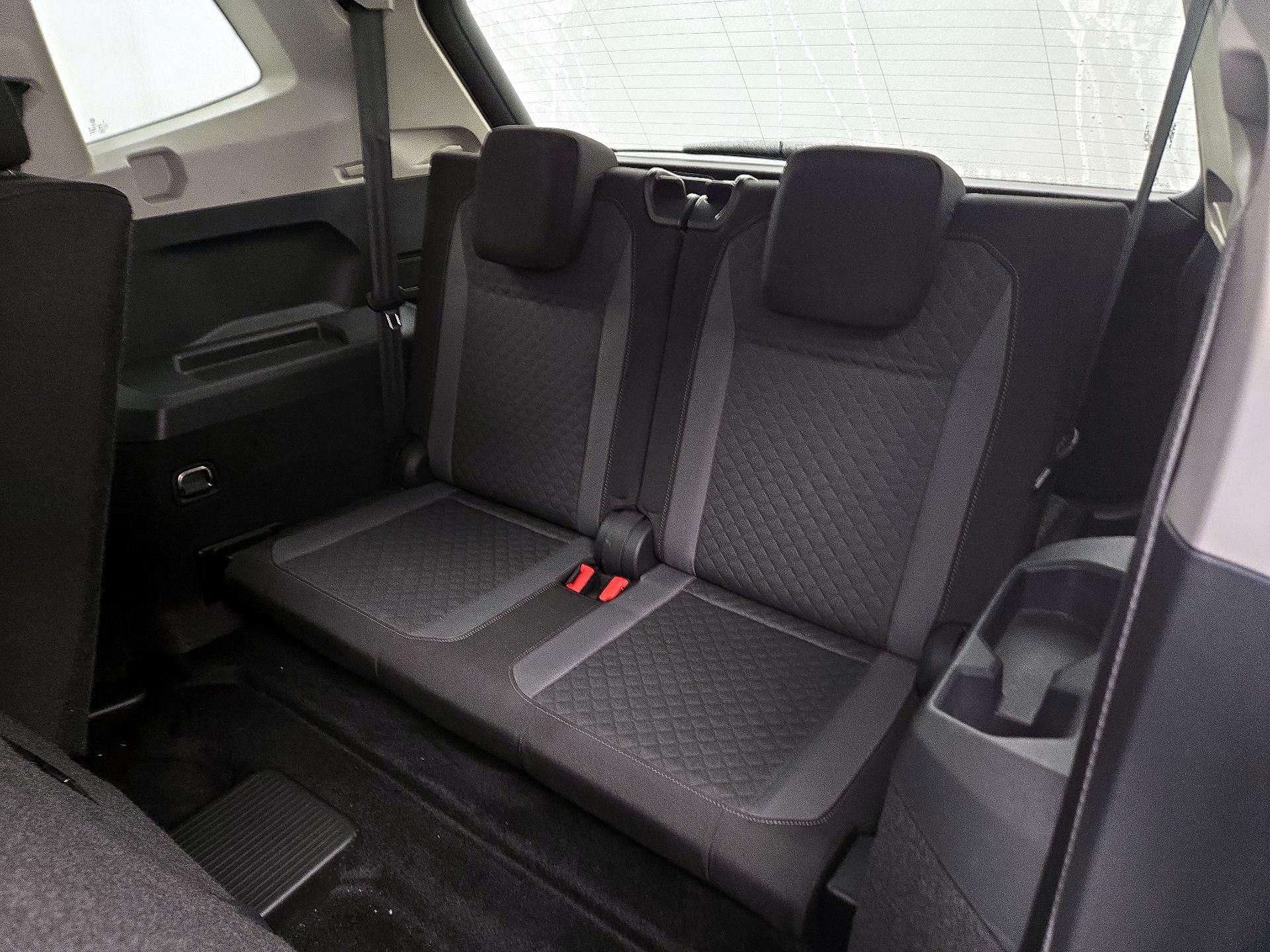 Thumbnail: 2019 Volkswagen Tiguan - 20