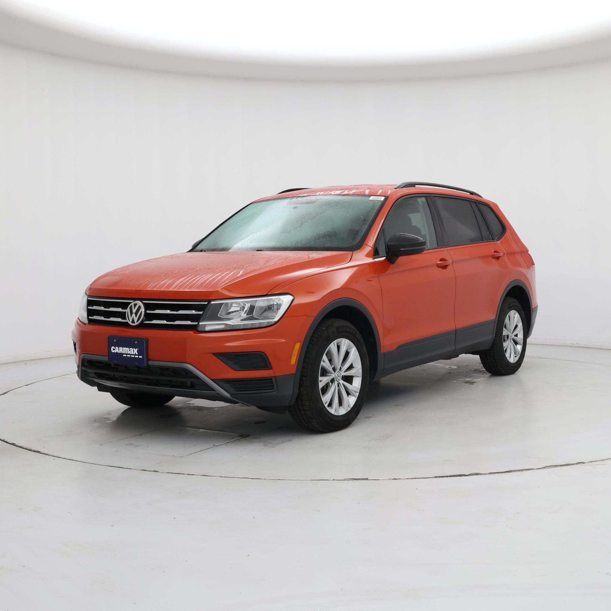Thumbnail: 2019 Volkswagen Tiguan - 4