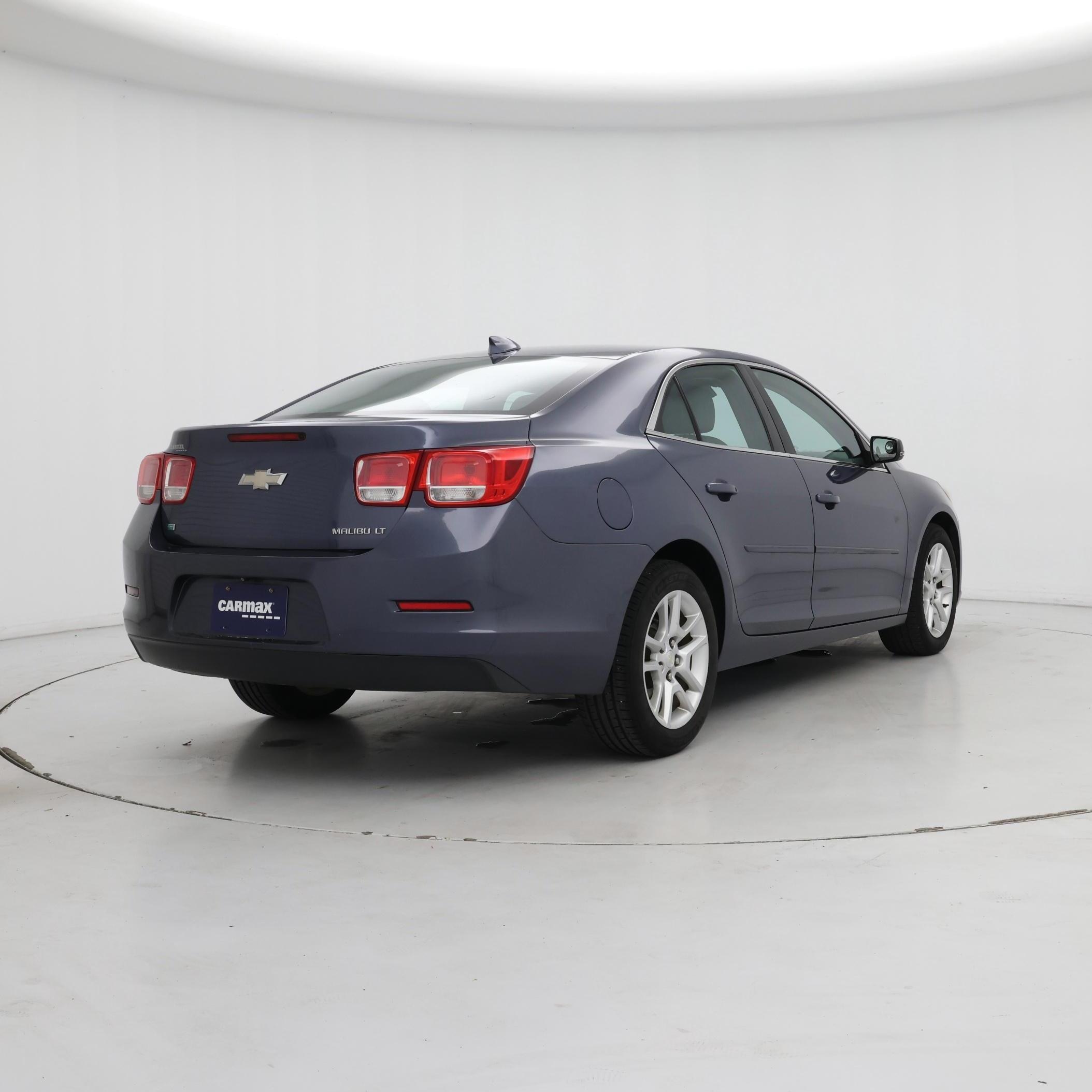 Thumbnail: 2015 Chevrolet Malibu - 8