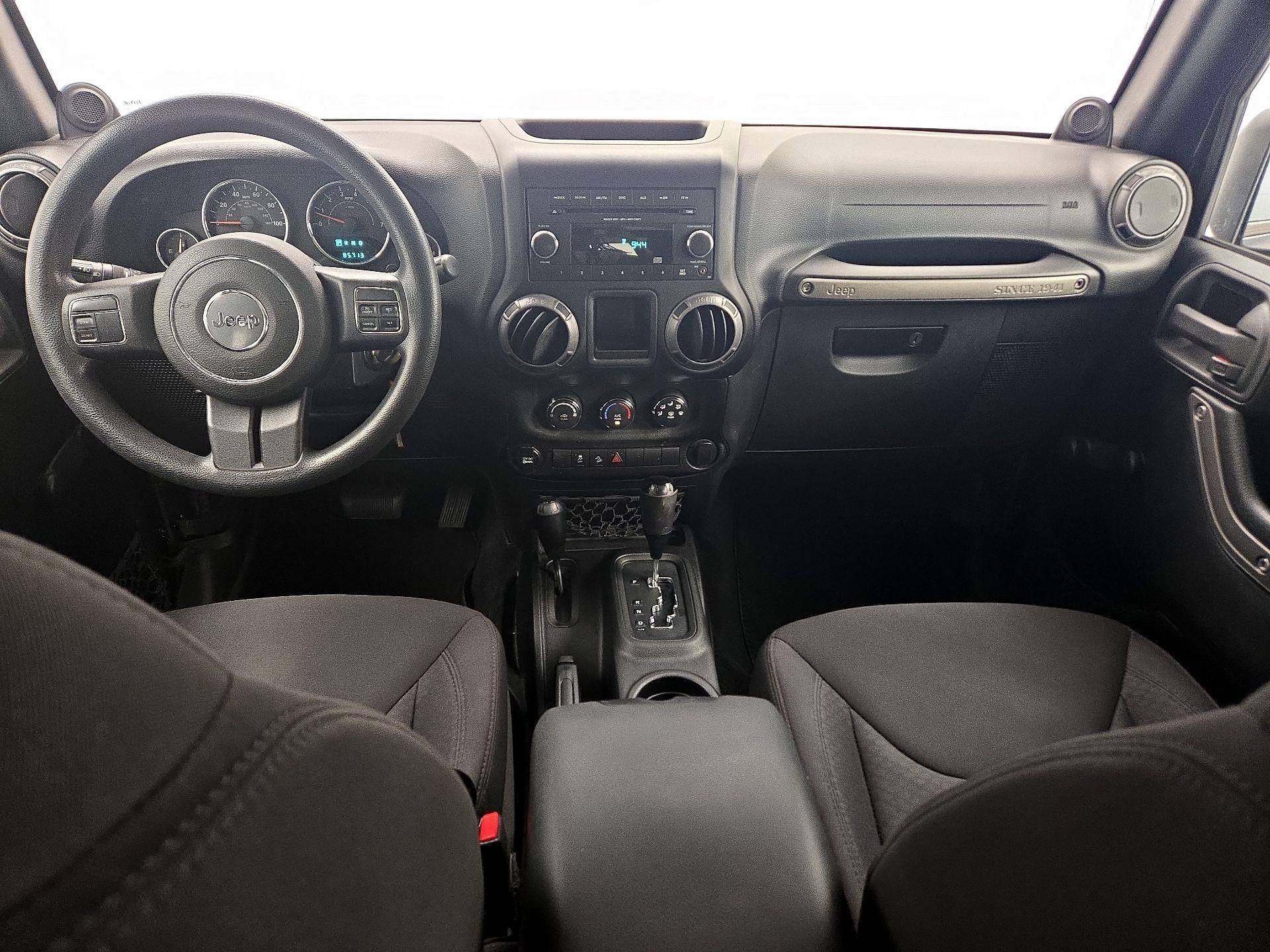 Thumbnail: 2014 Jeep Wrangler - 9