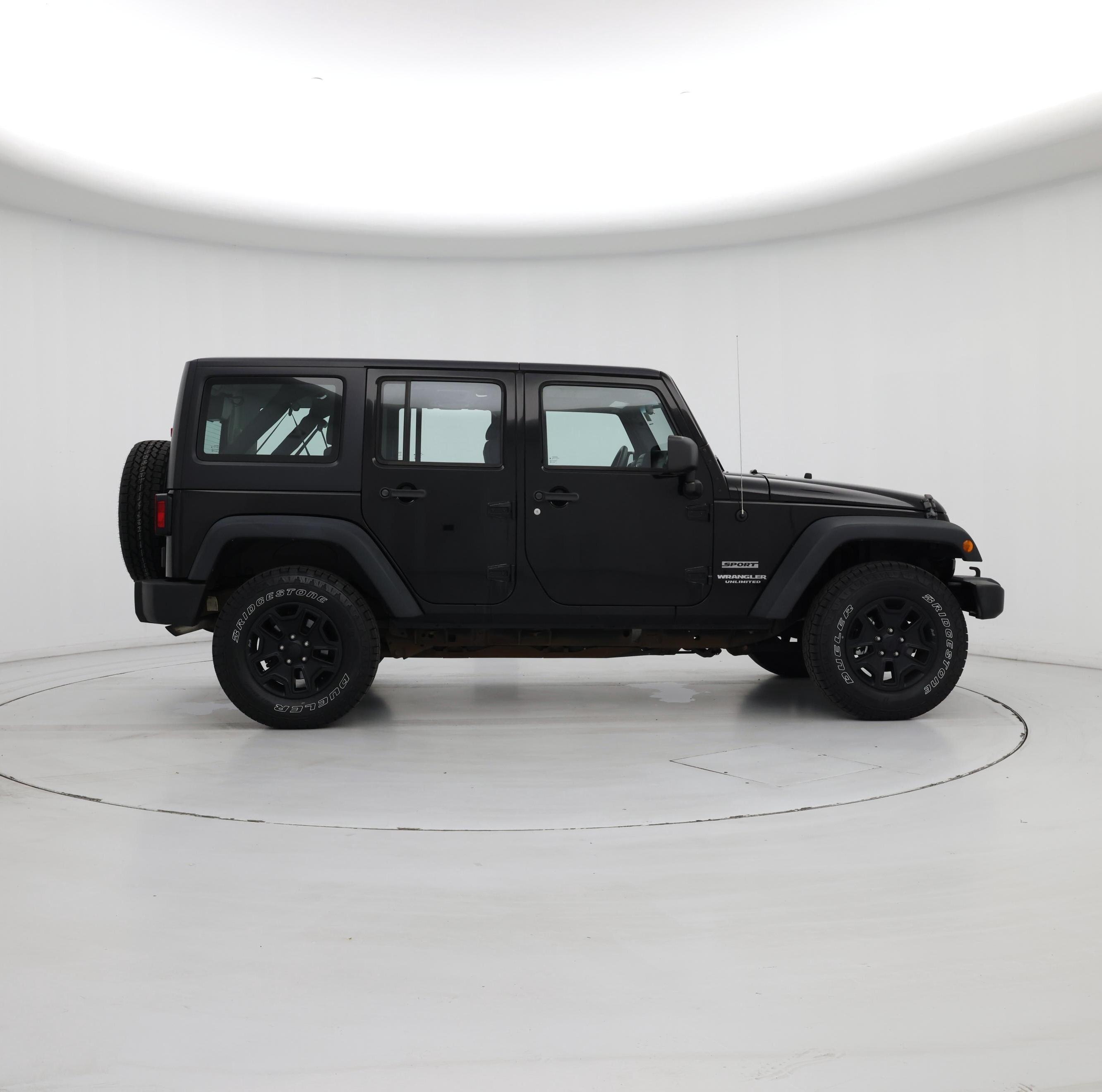 Thumbnail: 2014 Jeep Wrangler - 7