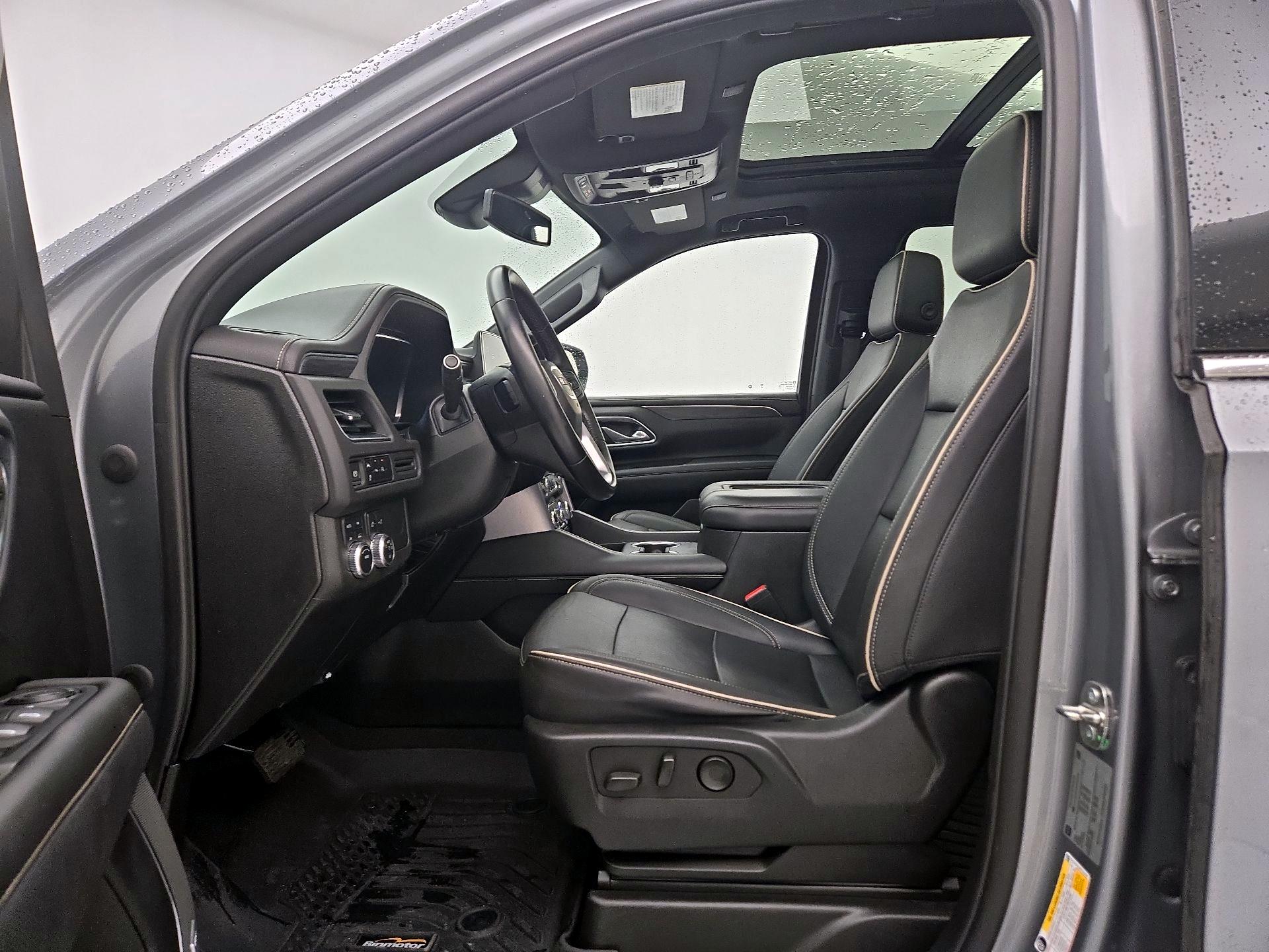 Thumbnail: 2023 GMC Yukon XL - 11
