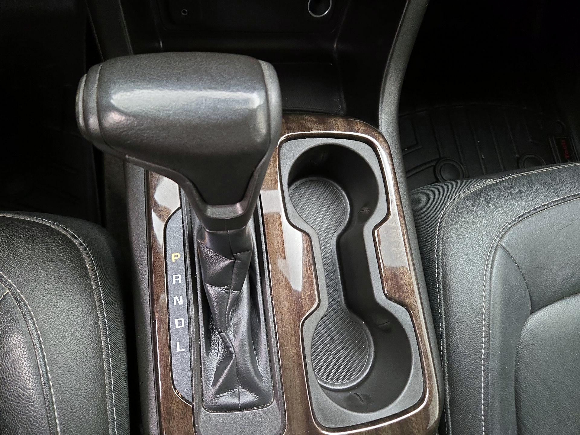 Thumbnail: 2017 GMC Canyon - 17