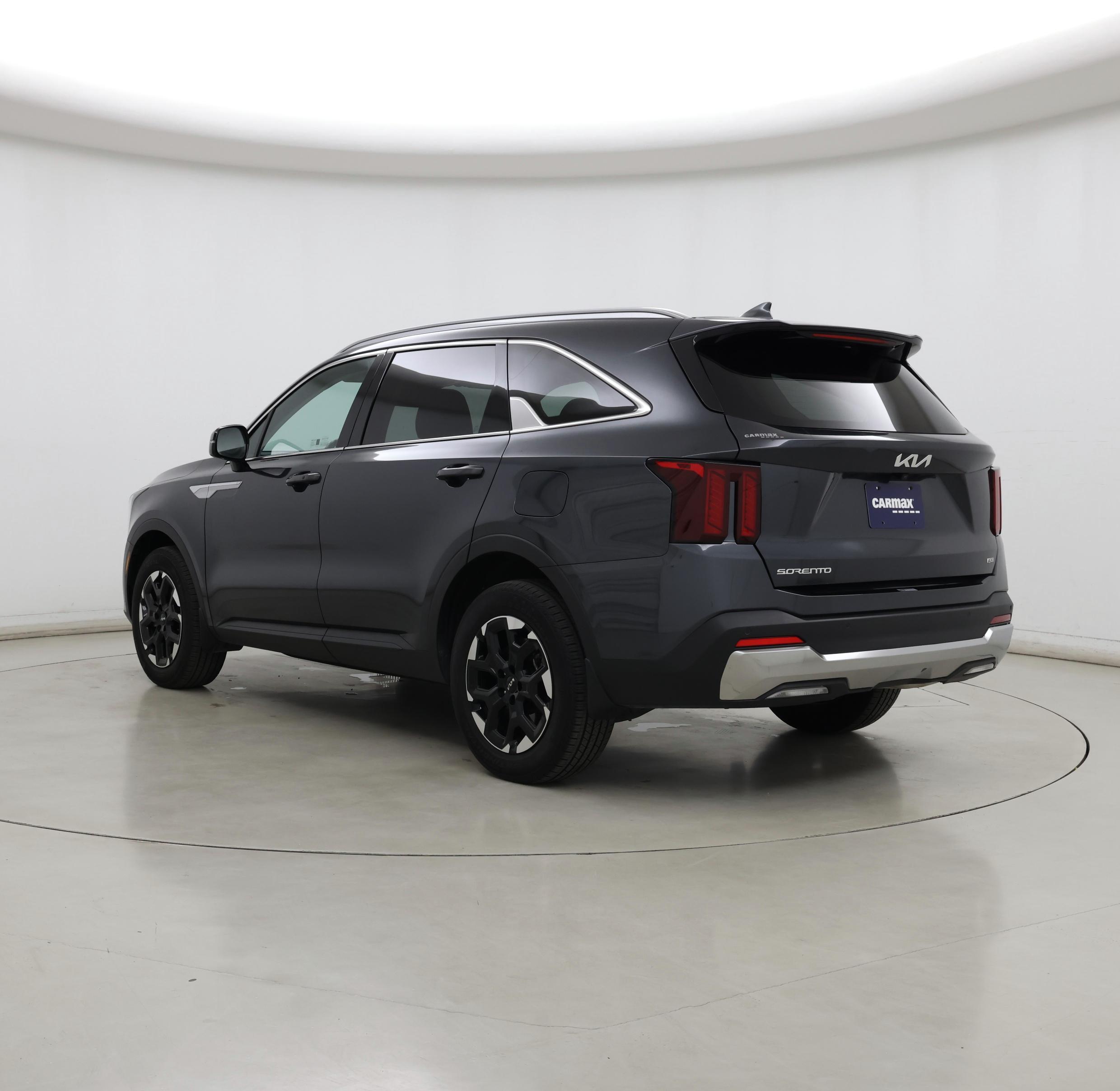 Thumbnail: 2024 Kia Sorento - 2