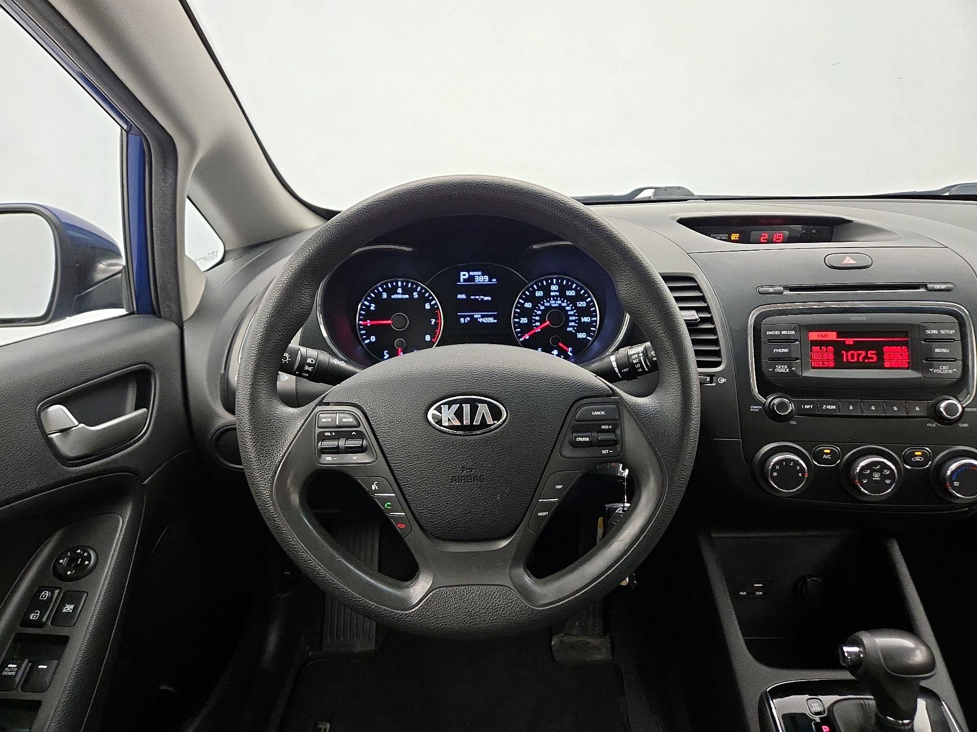 Thumbnail: 2018 Kia Forte - 10