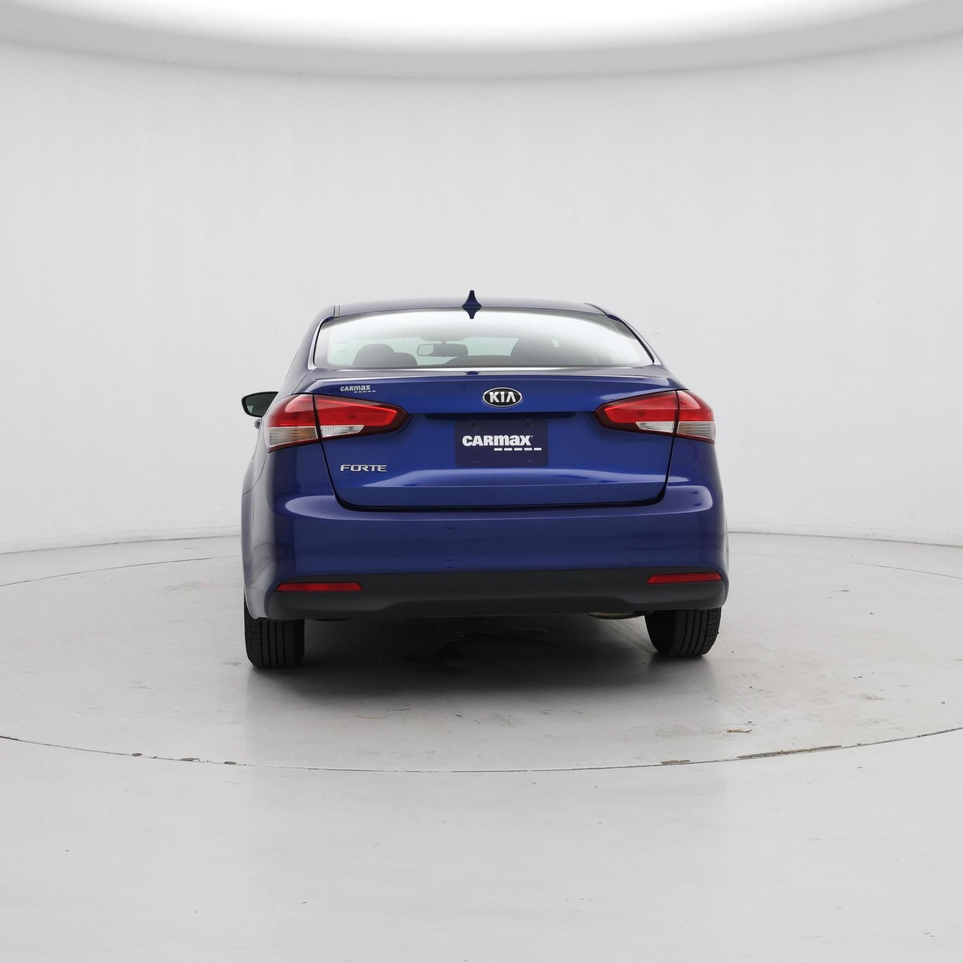 Thumbnail: 2018 Kia Forte - 6