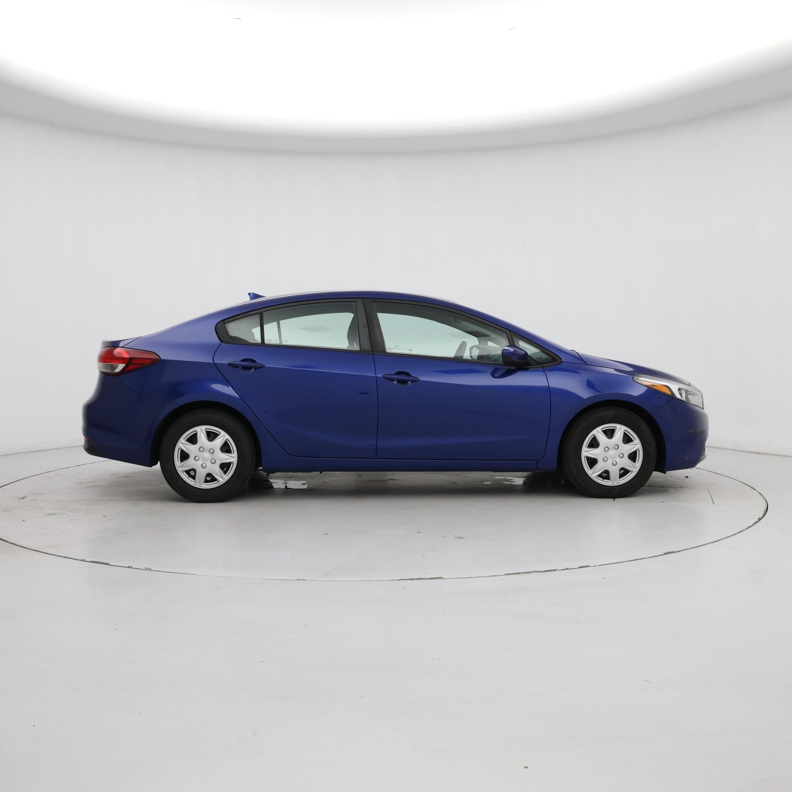 Thumbnail: 2018 Kia Forte - 7