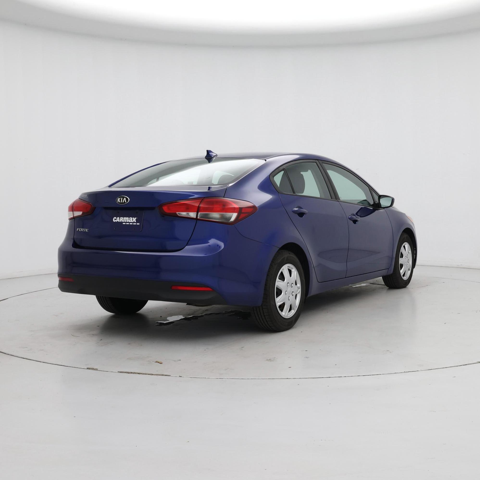 Thumbnail: 2018 Kia Forte - 8