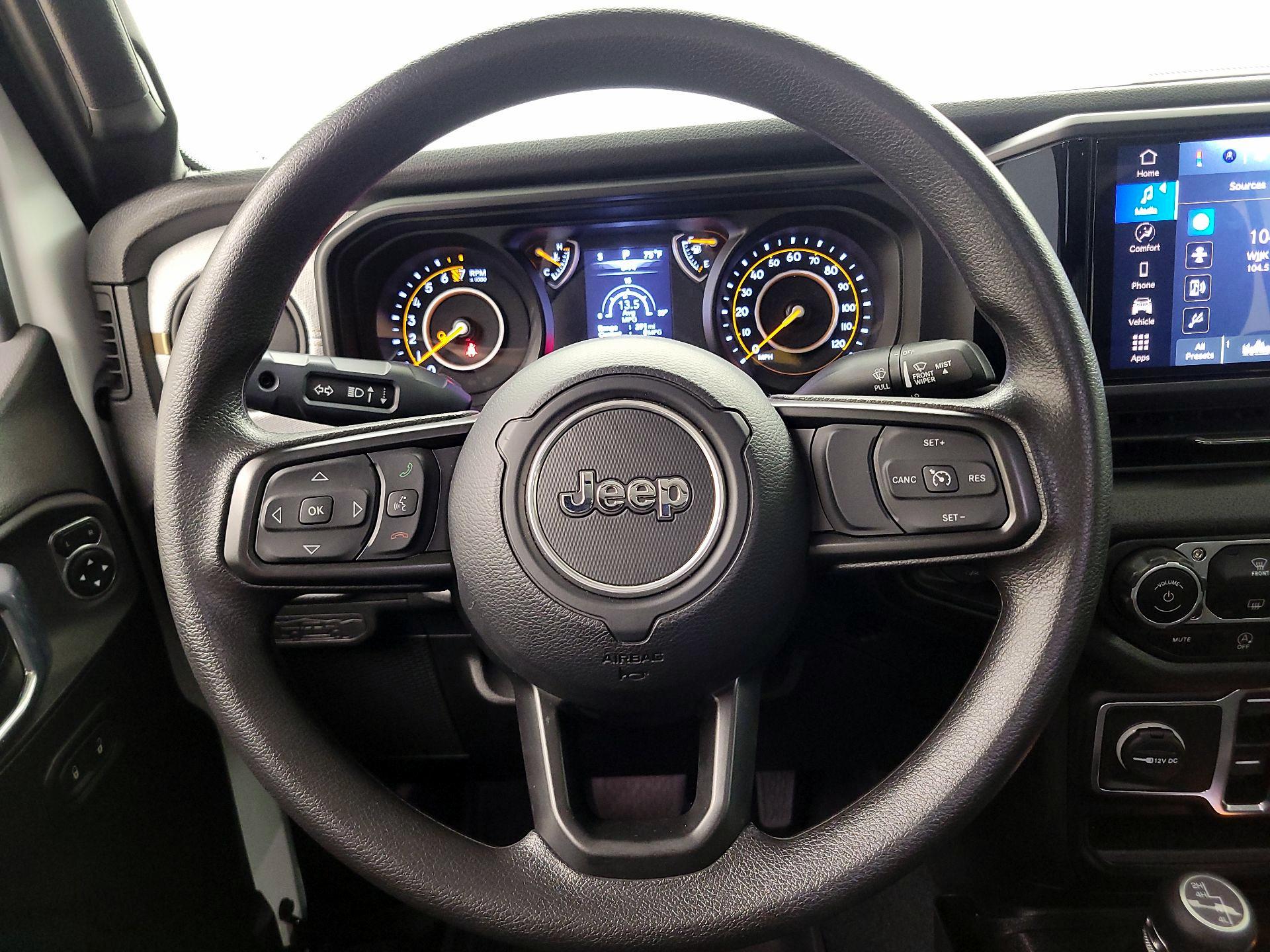 Thumbnail: 2024 Jeep Gladiator - 10