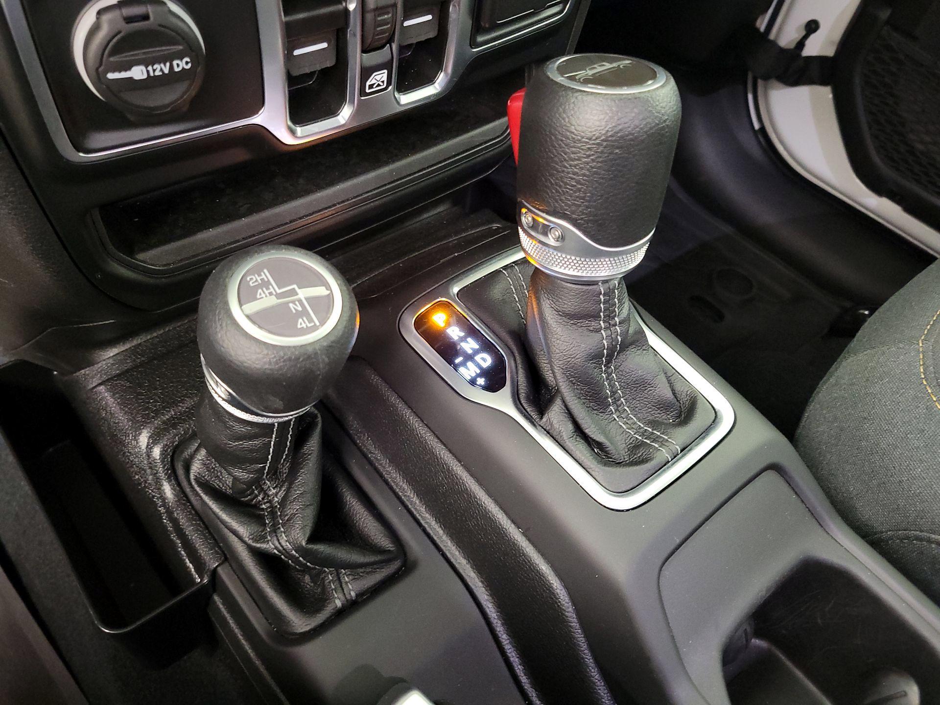 Thumbnail: 2024 Jeep Gladiator - 17