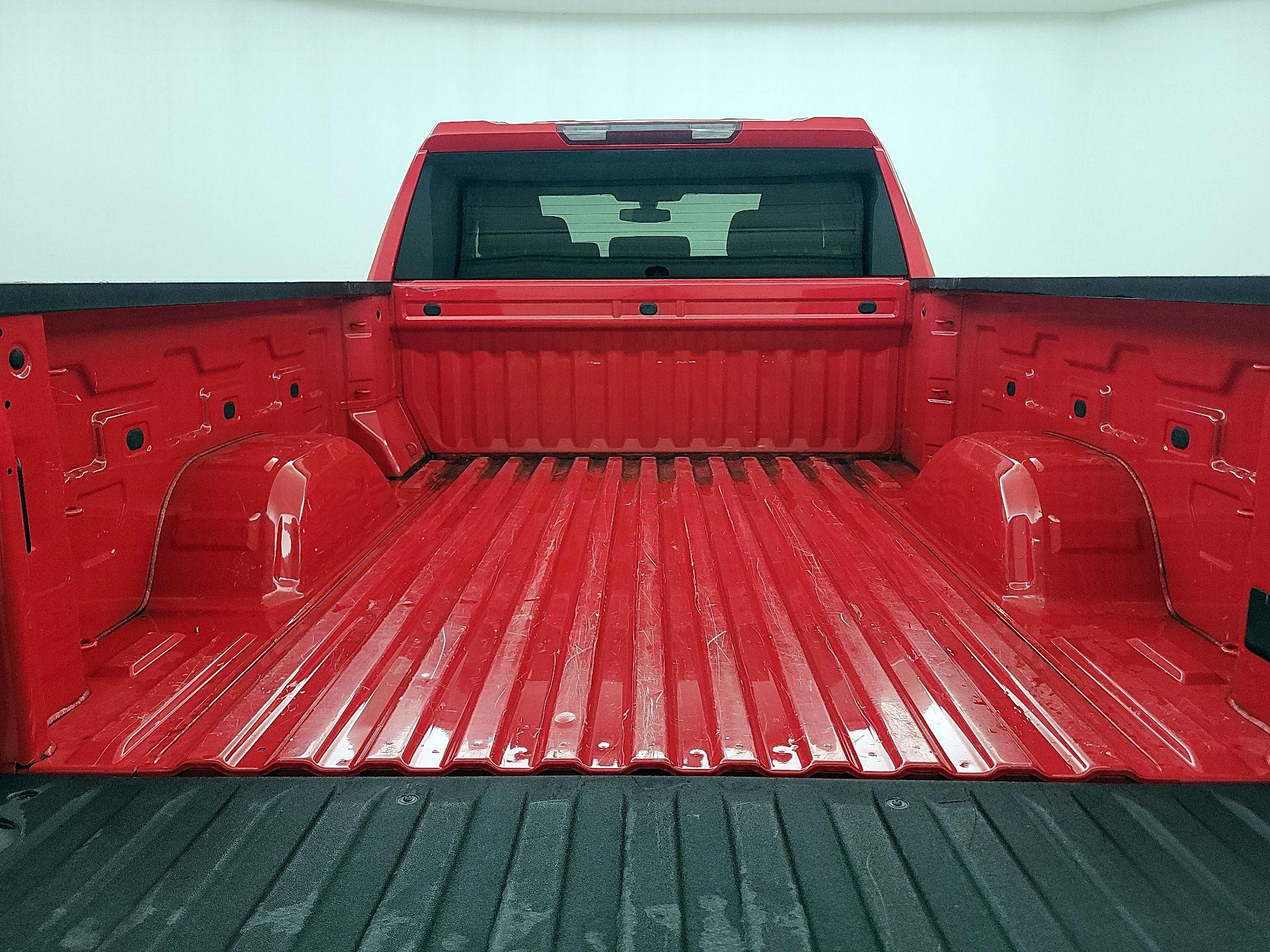 Thumbnail: 2019 Chevrolet Silverado 1500 - 20