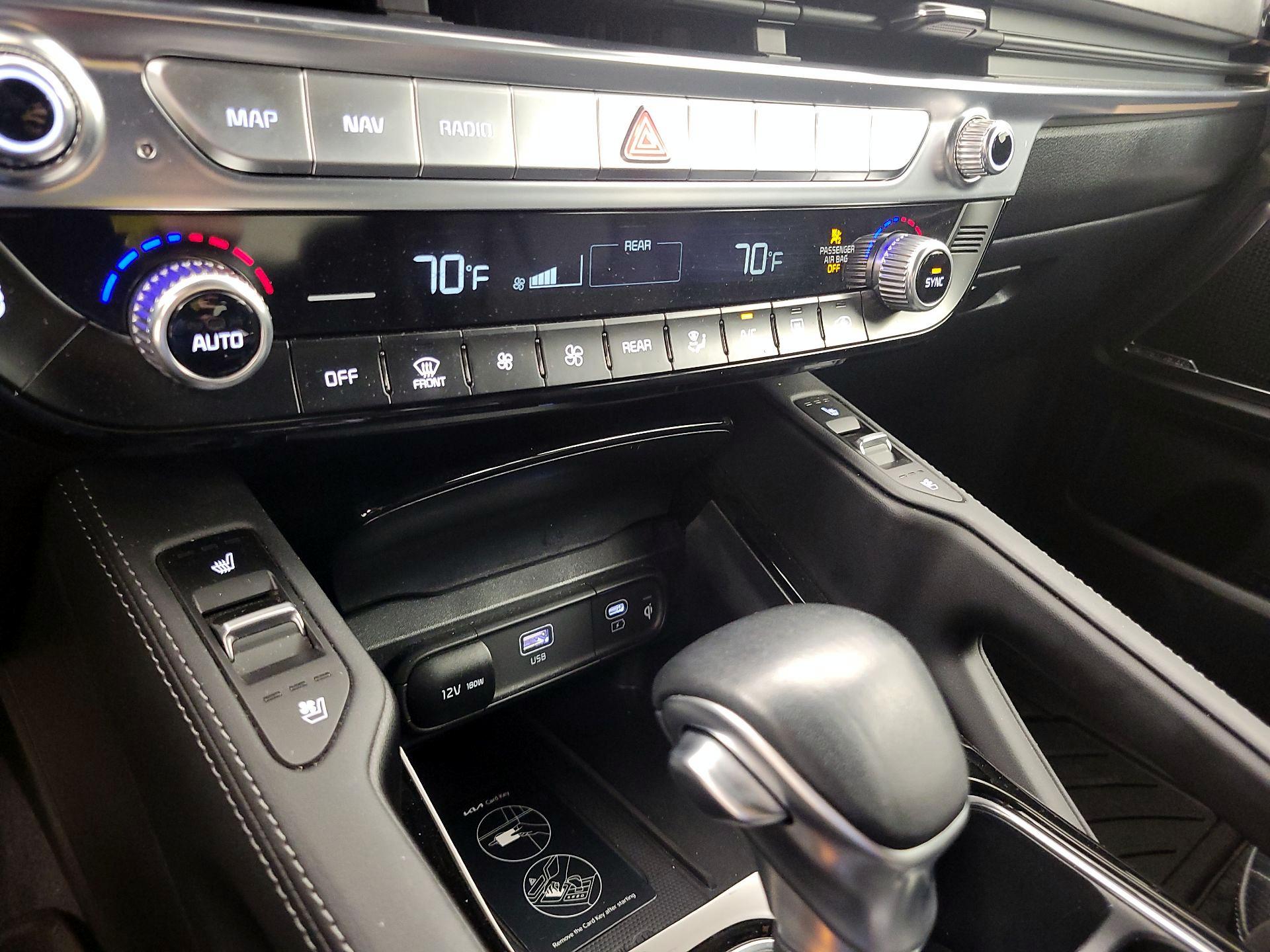 Thumbnail: 2024 Kia Telluride - 17