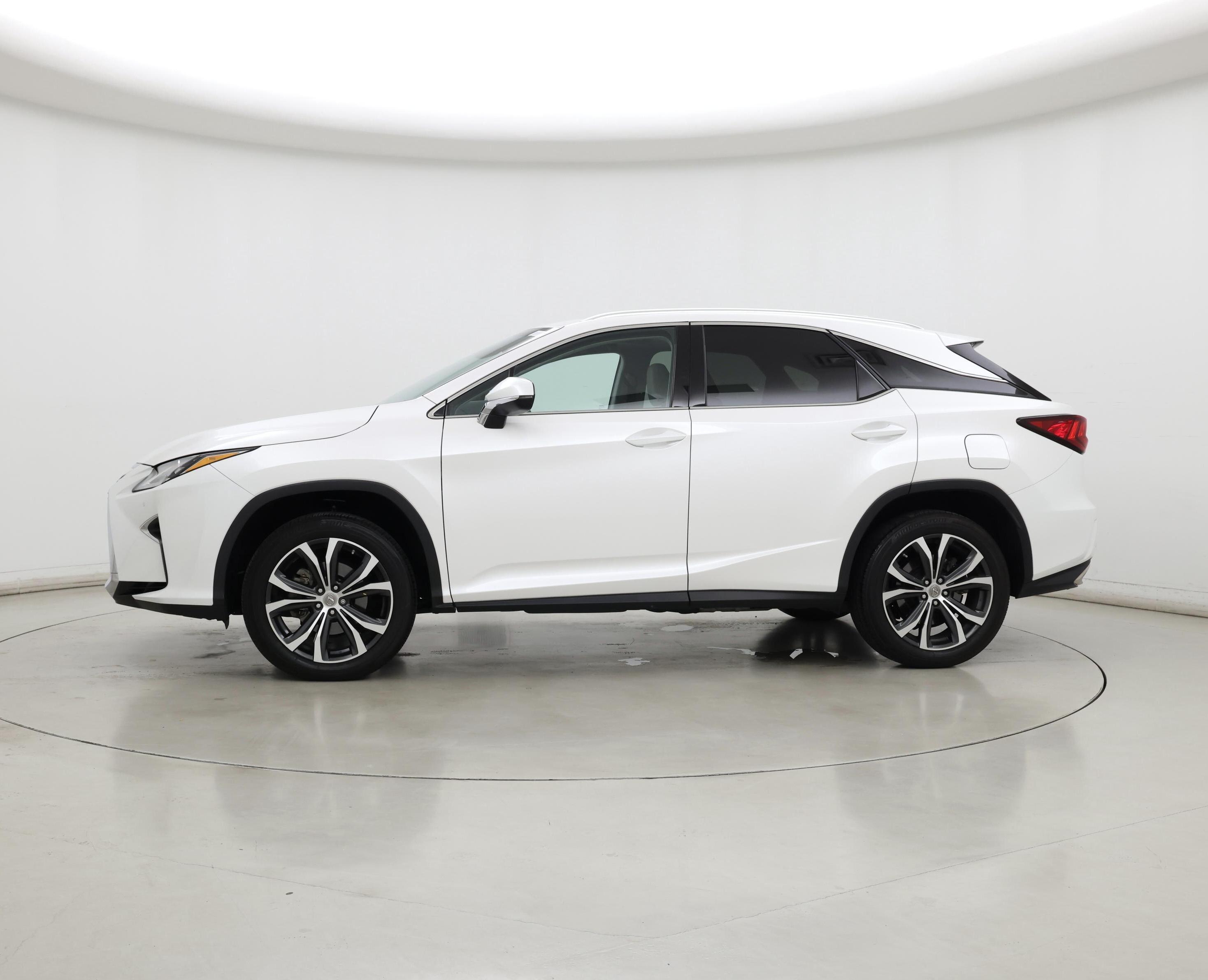 Thumbnail: 2017 Lexus RX - 3