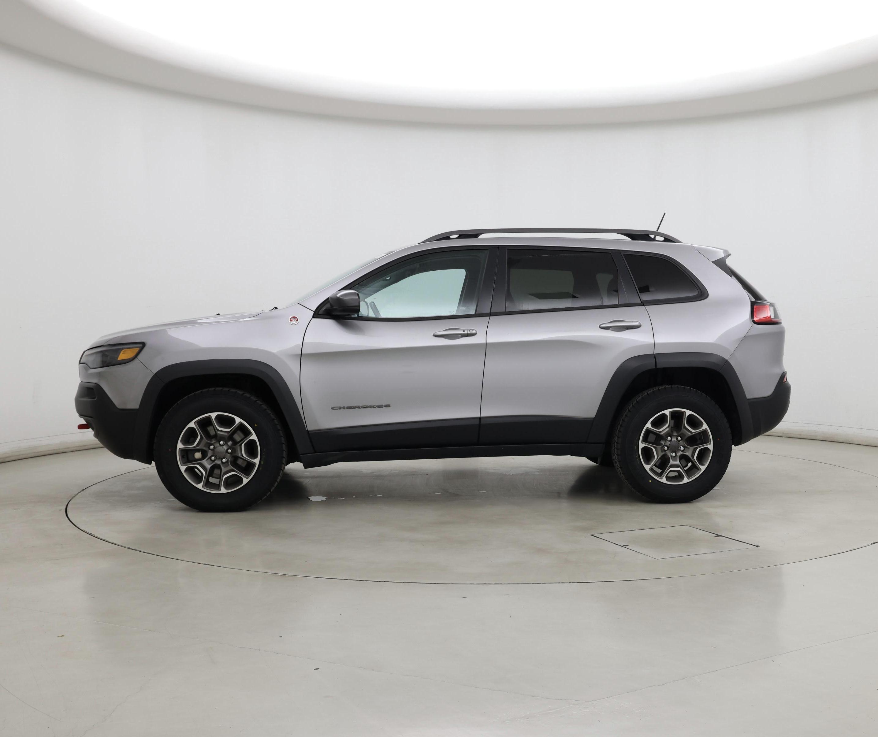 Thumbnail: 2020 Jeep Cherokee - 3