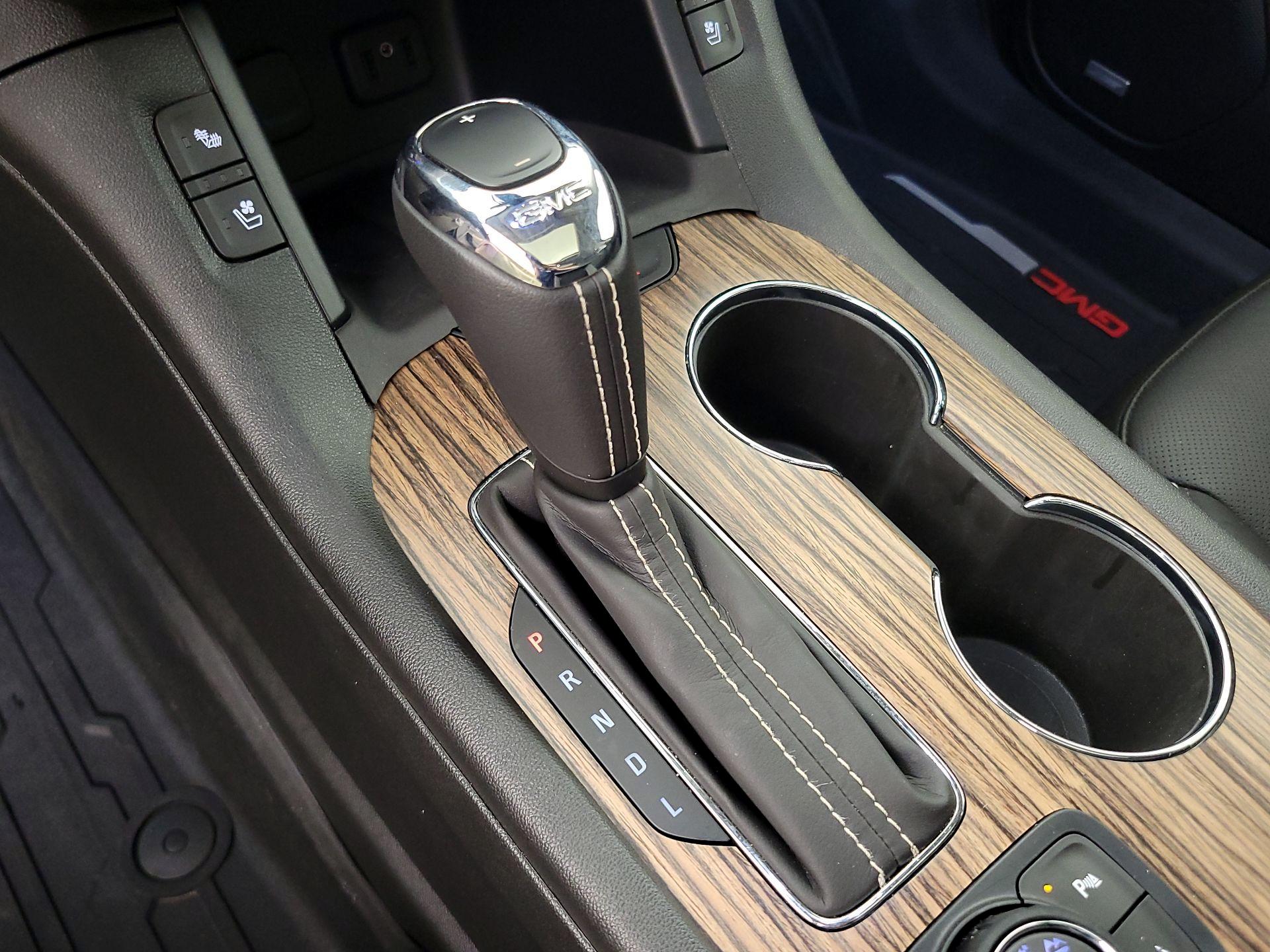 Thumbnail: 2019 GMC Acadia - 18