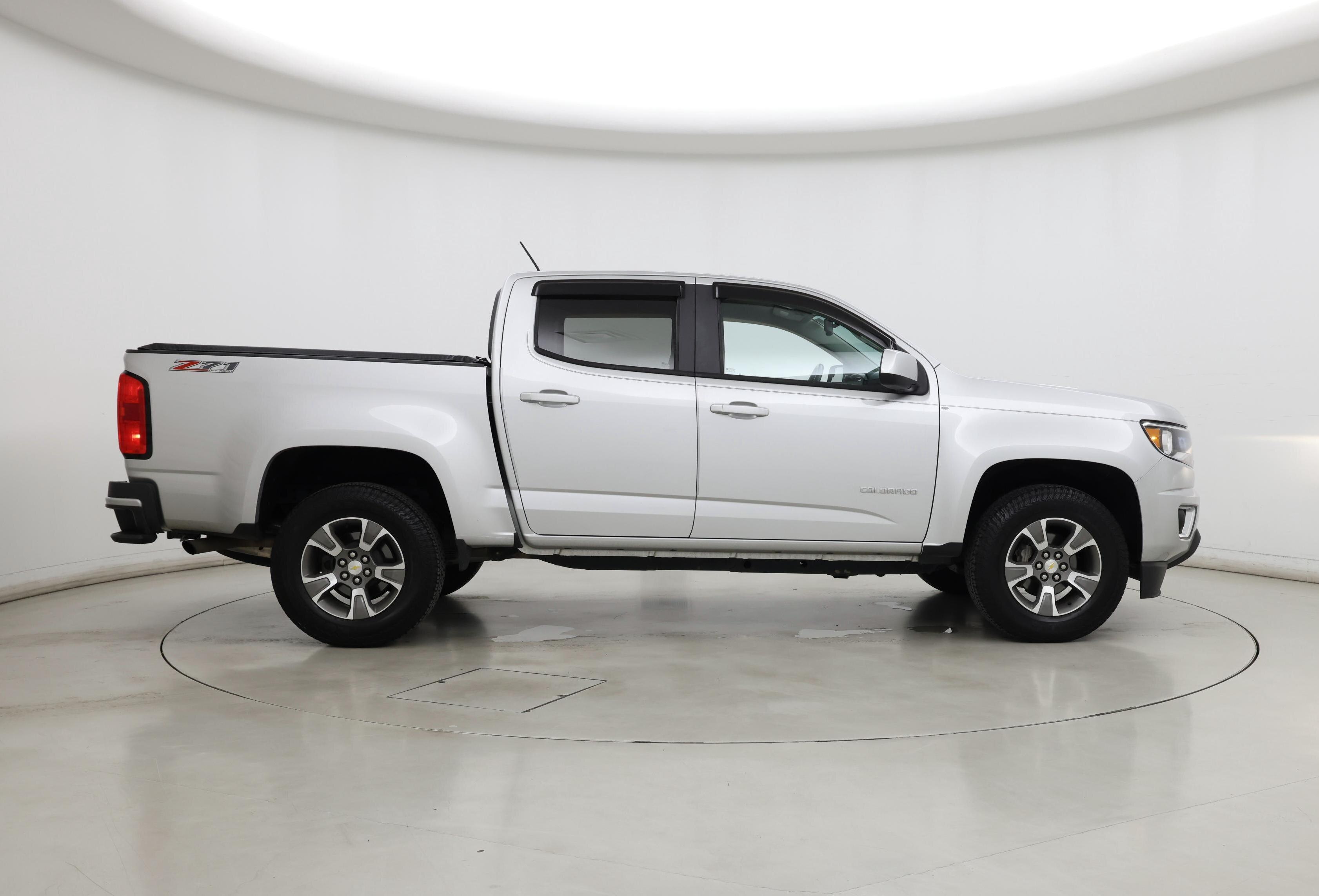 Thumbnail: 2020 Chevrolet Colorado - 7