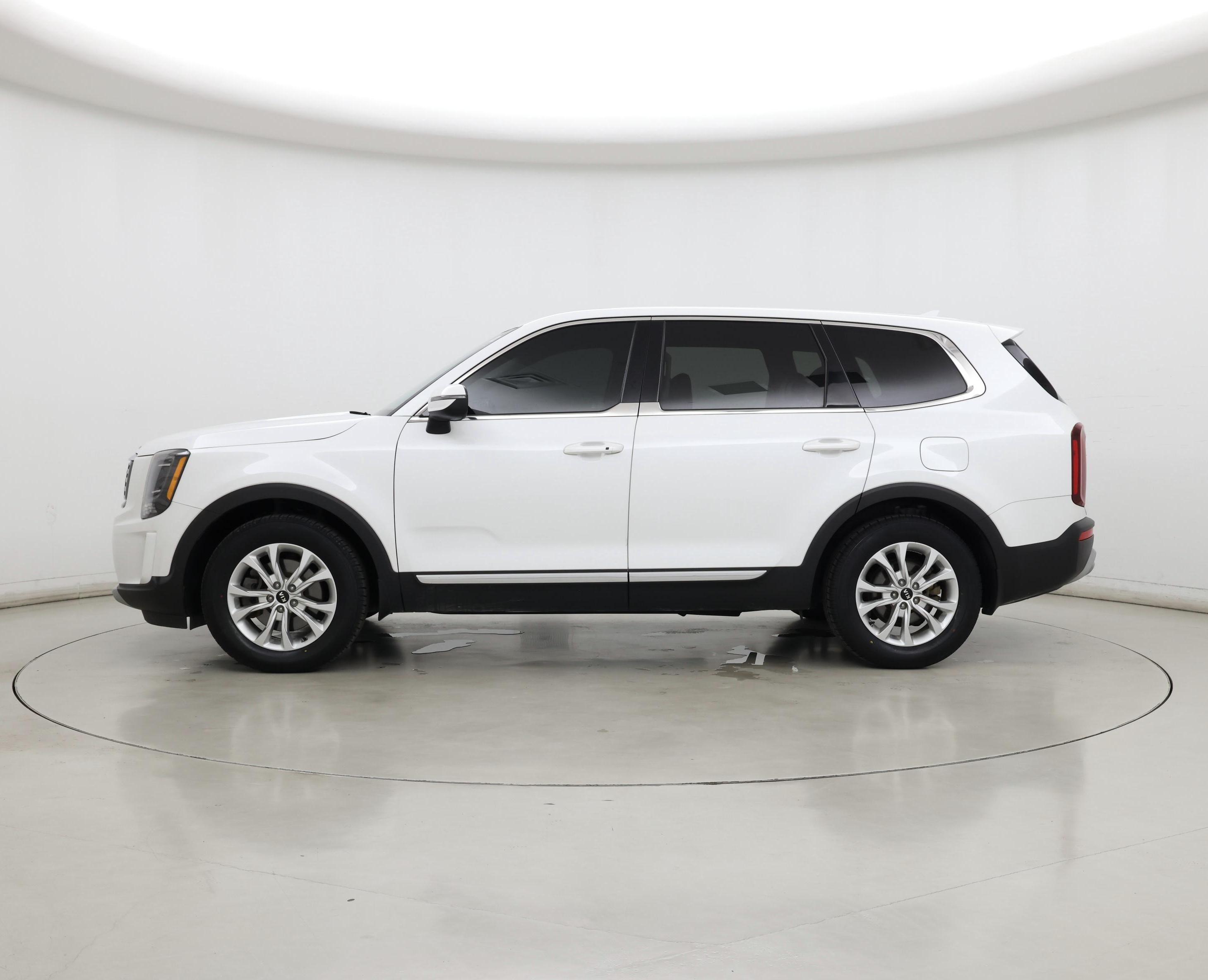 Thumbnail: 2020 Kia Telluride - 3