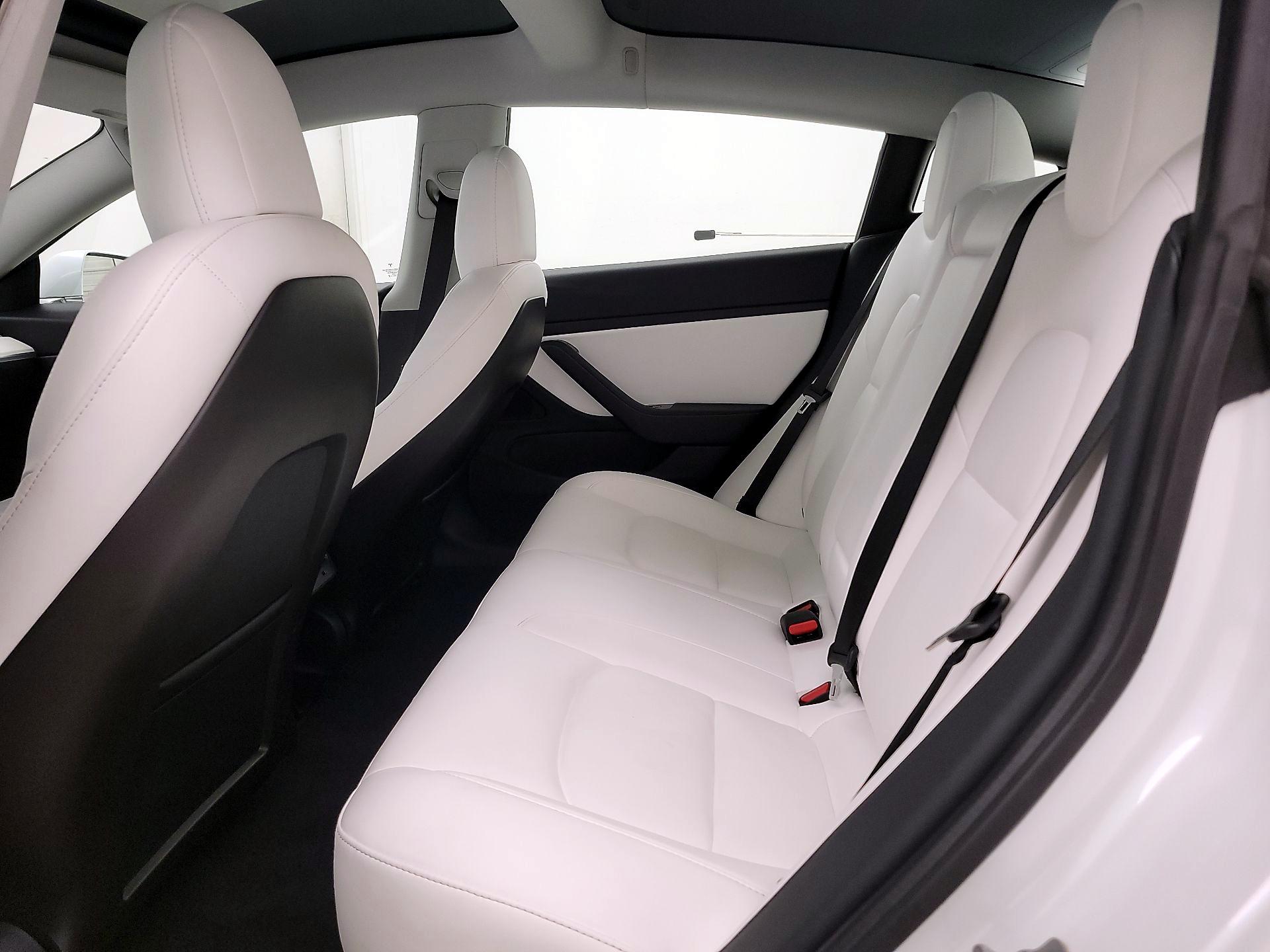 Thumbnail: 2020 Tesla Model 3 - 18