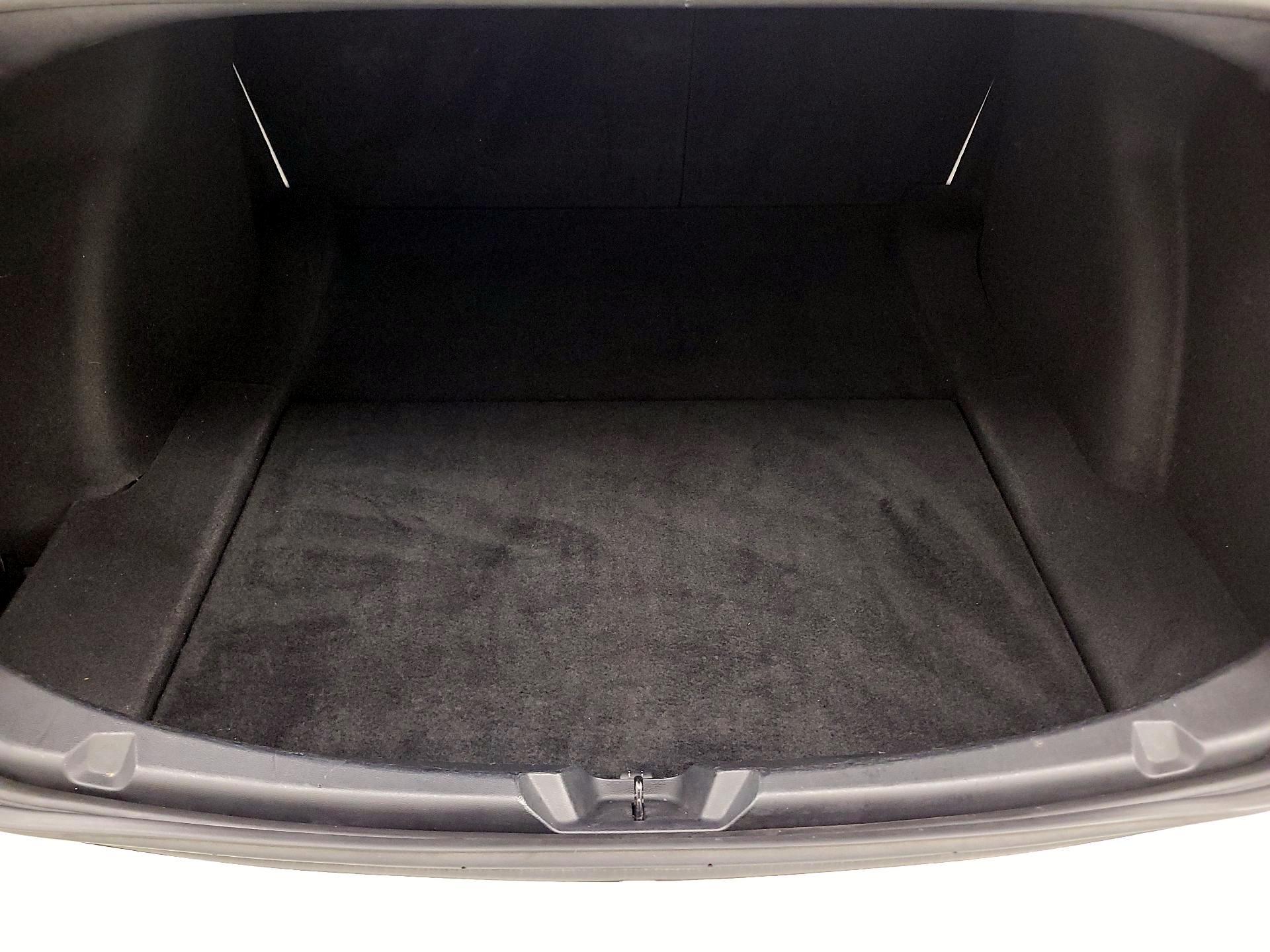 Thumbnail: 2020 Tesla Model 3 - 19