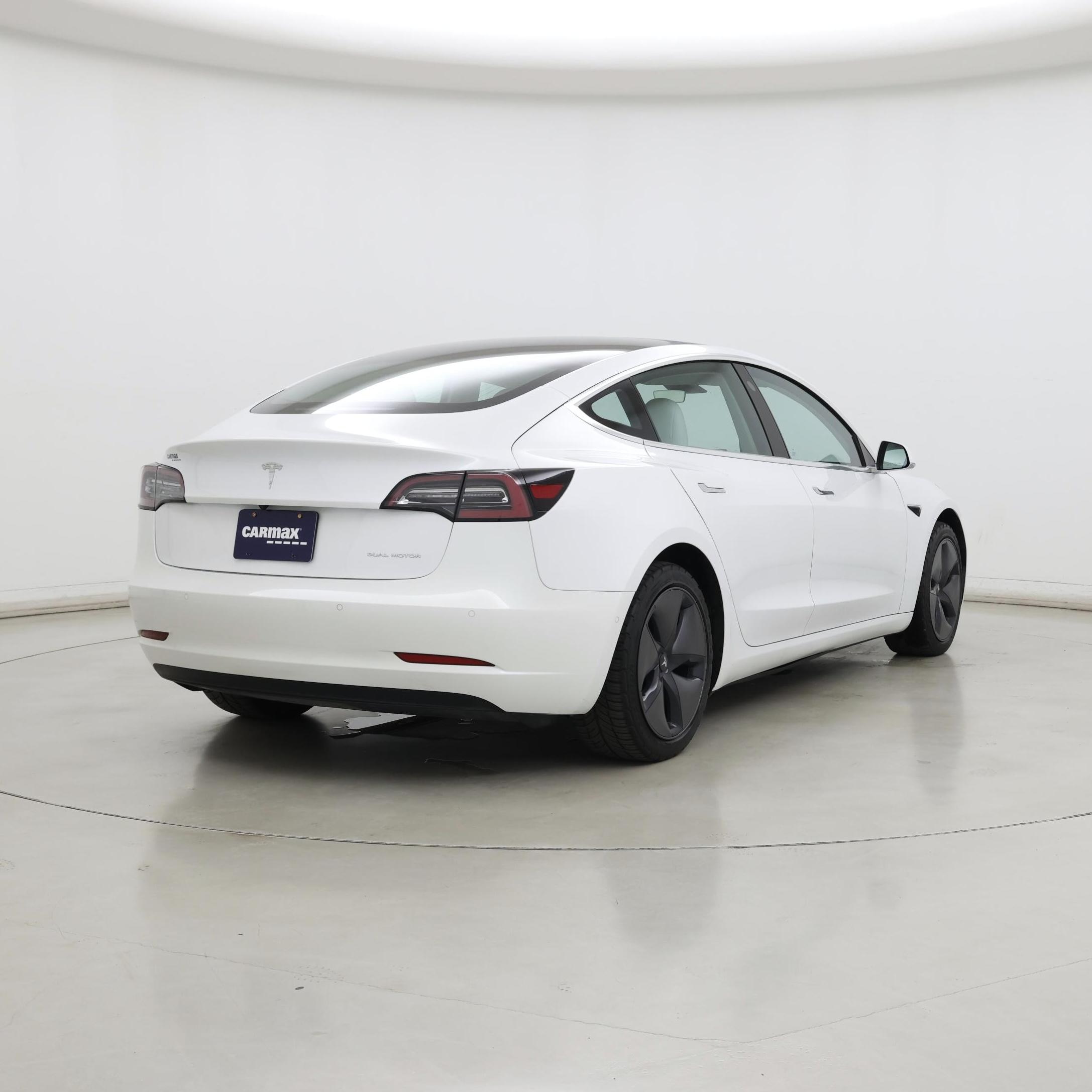 Thumbnail: 2020 Tesla Model 3 - 8