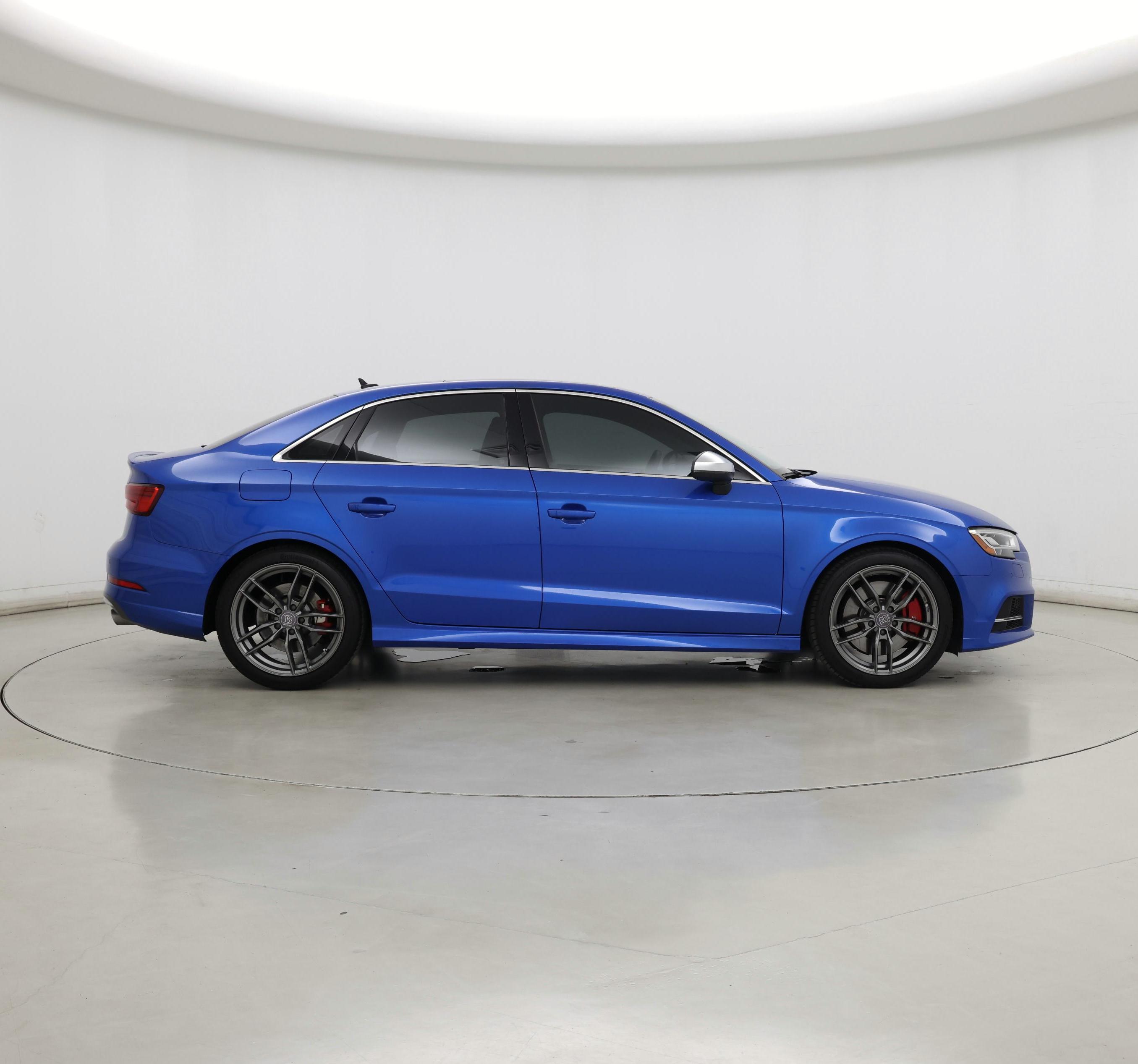 Thumbnail: 2019 Audi S3 - 7