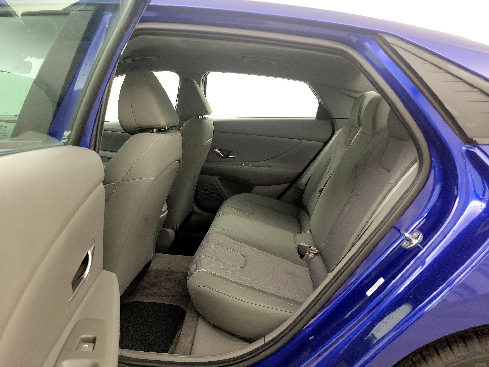 Thumbnail: 2023 Hyundai Elantra - 19