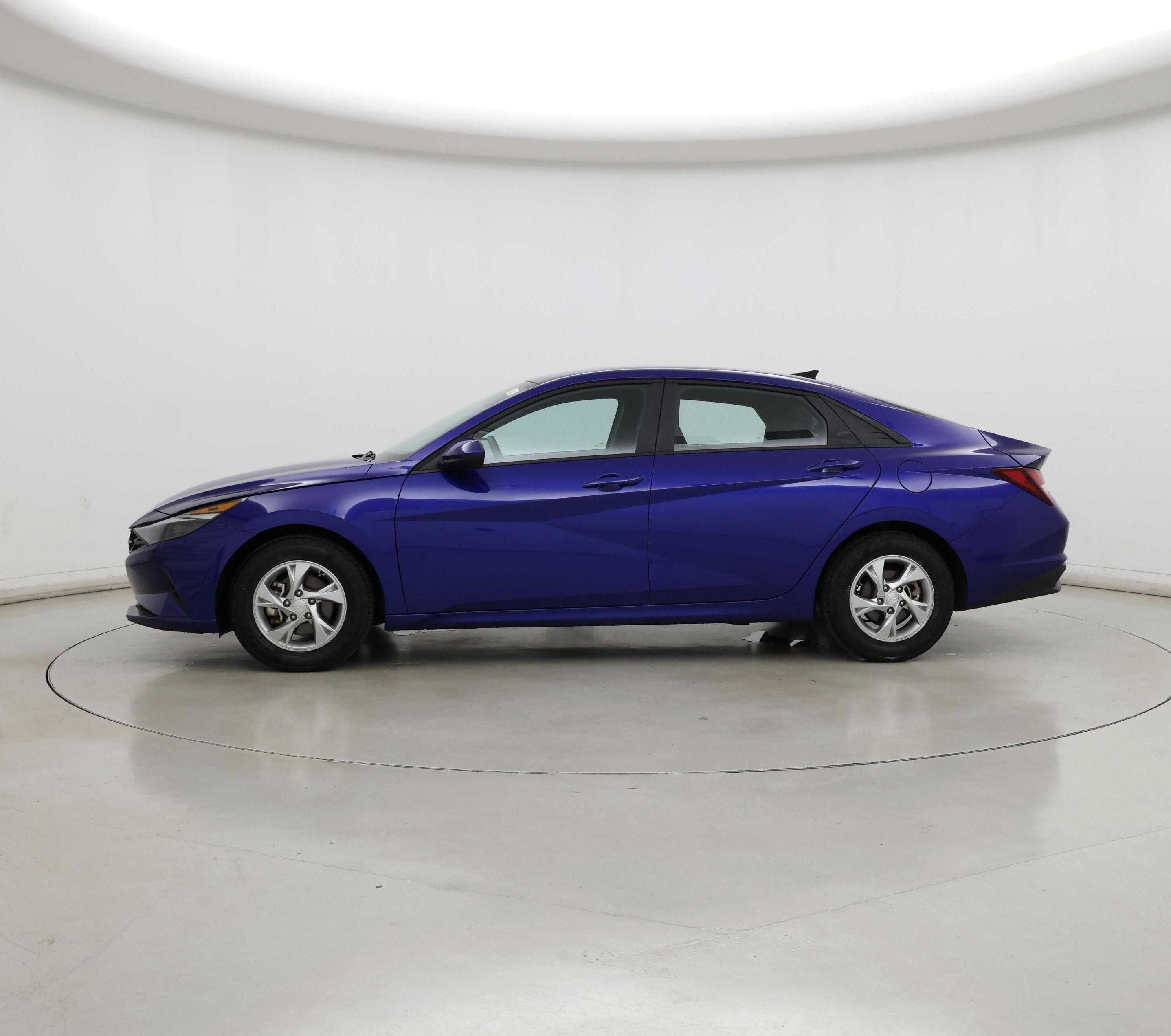 Thumbnail: 2023 Hyundai Elantra - 3