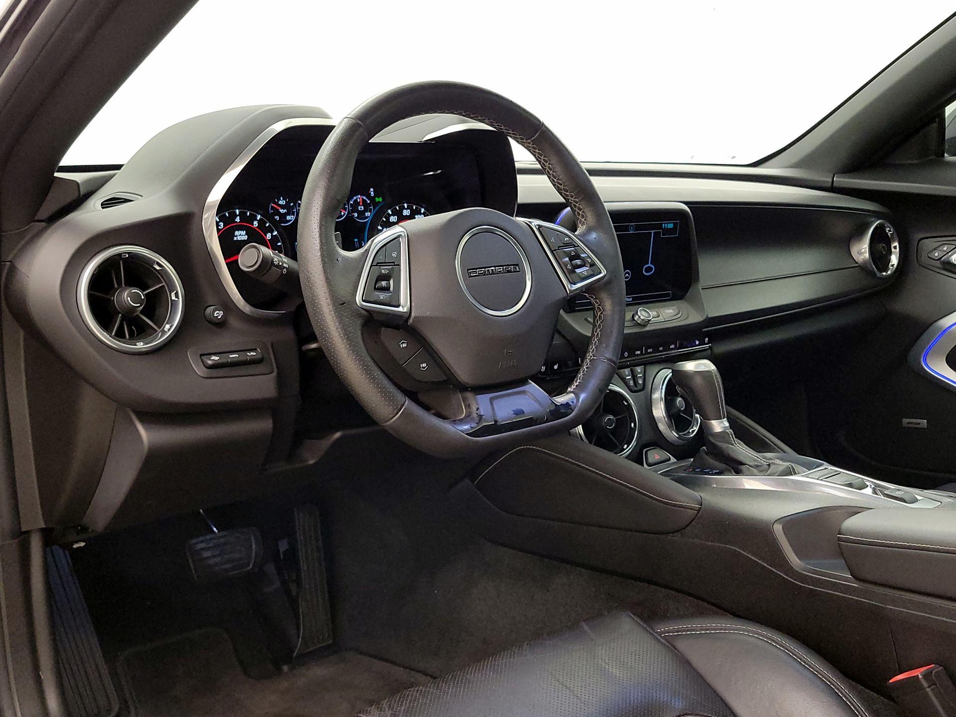 Thumbnail: 2016 Chevrolet Camaro - 9