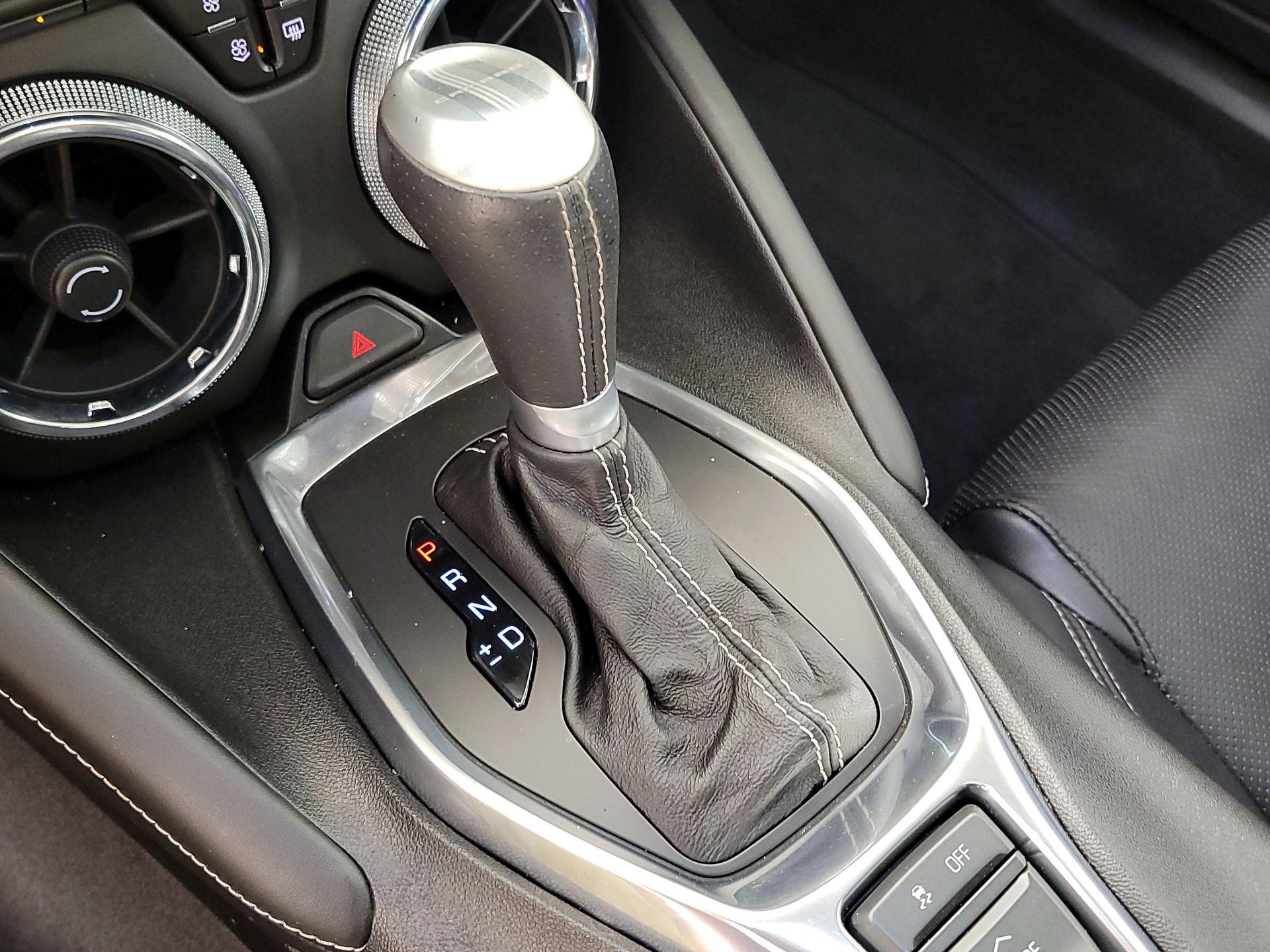 Thumbnail: 2016 Chevrolet Camaro - 18