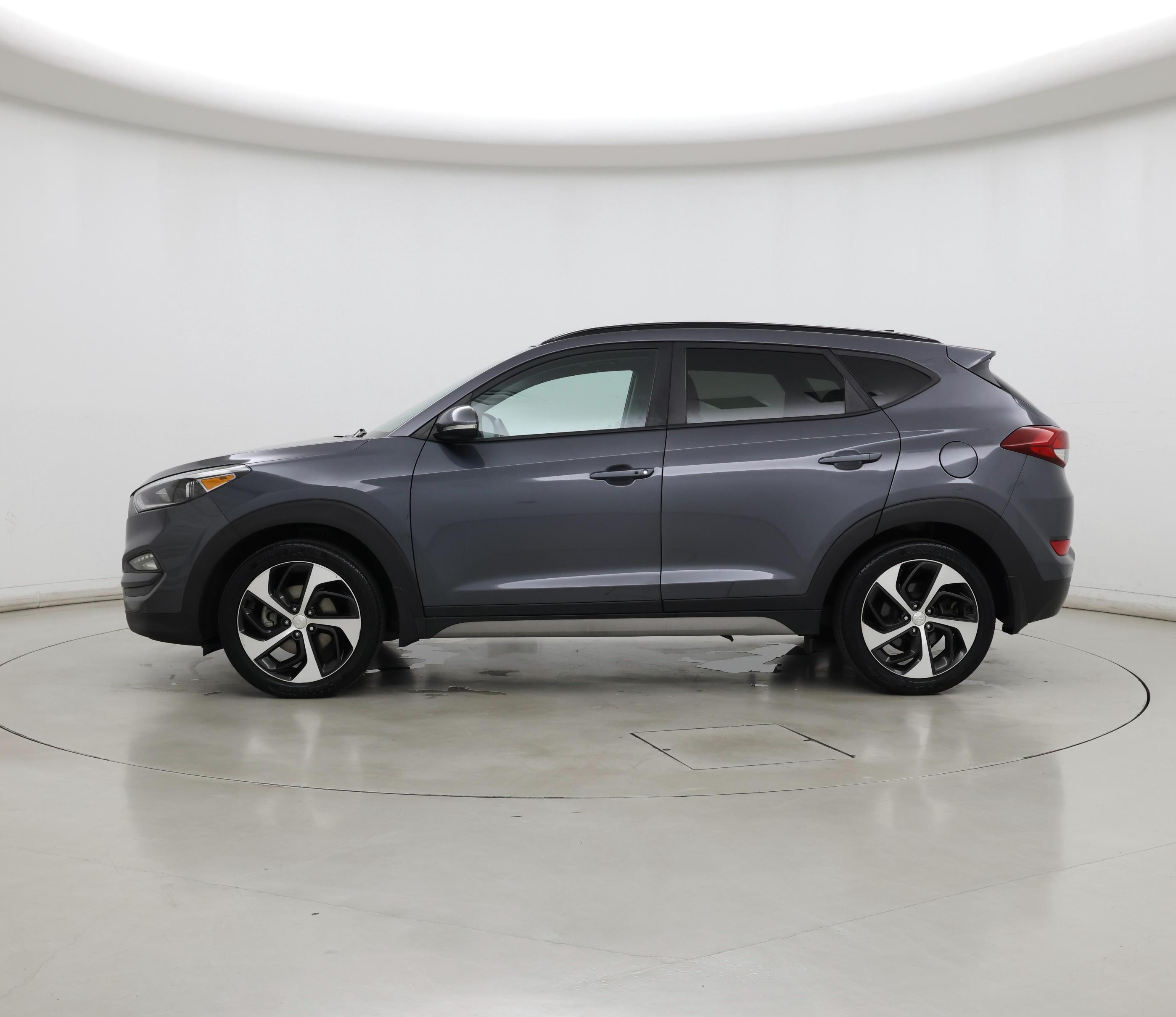 Thumbnail: 2018 Hyundai Tucson - 3