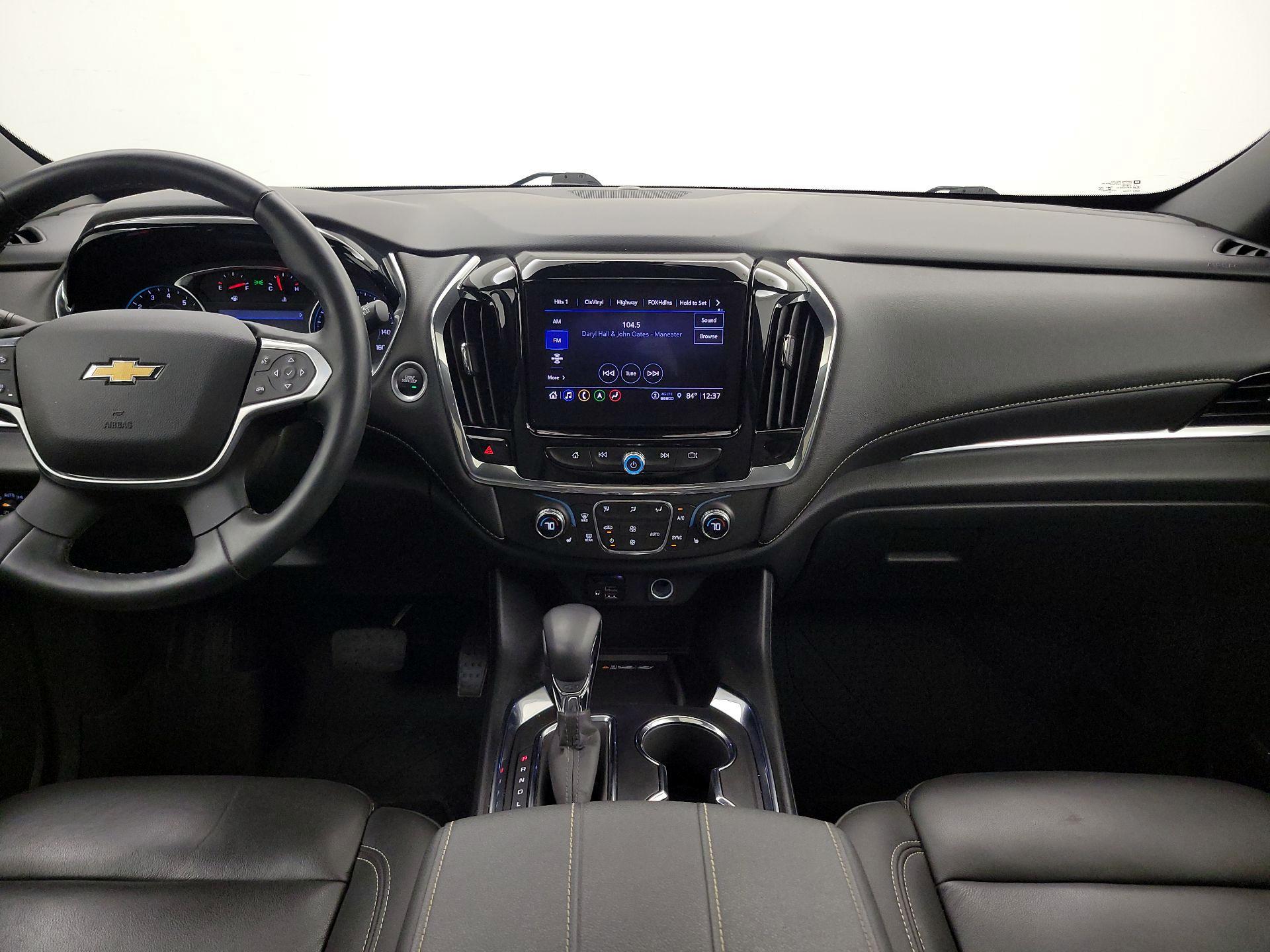 Thumbnail: 2023 Chevrolet Traverse - 9