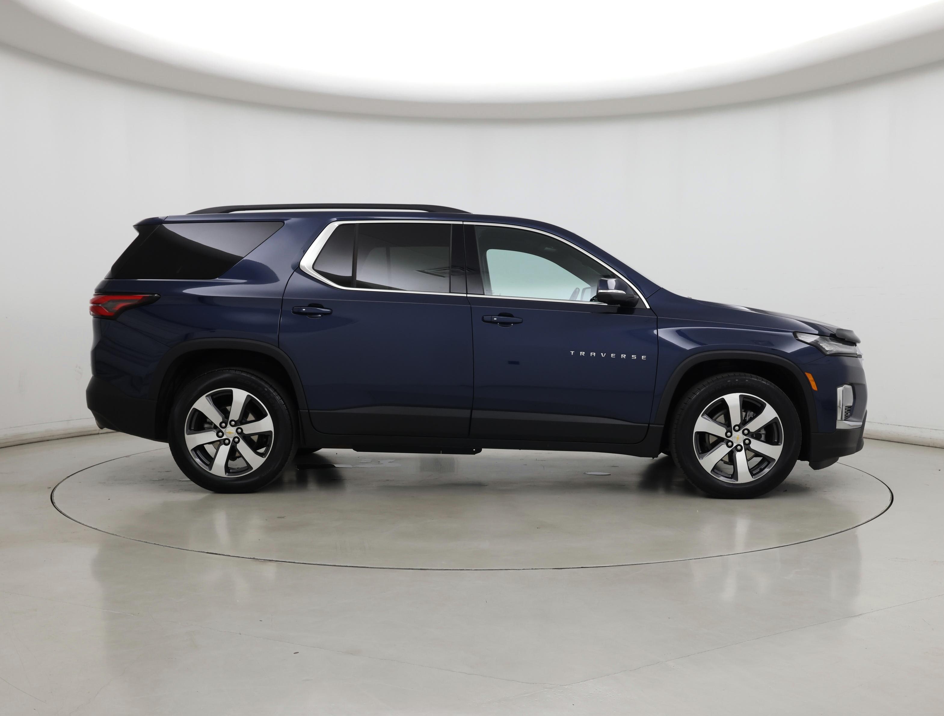 Thumbnail: 2023 Chevrolet Traverse - 7