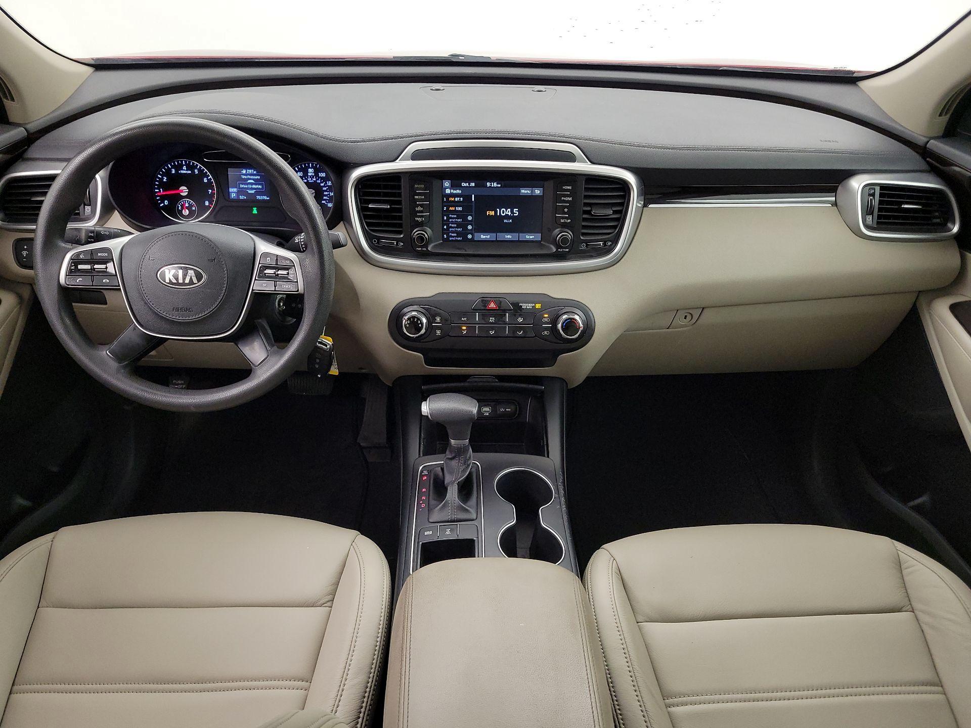 Thumbnail: 2020 Kia Sorento - 9