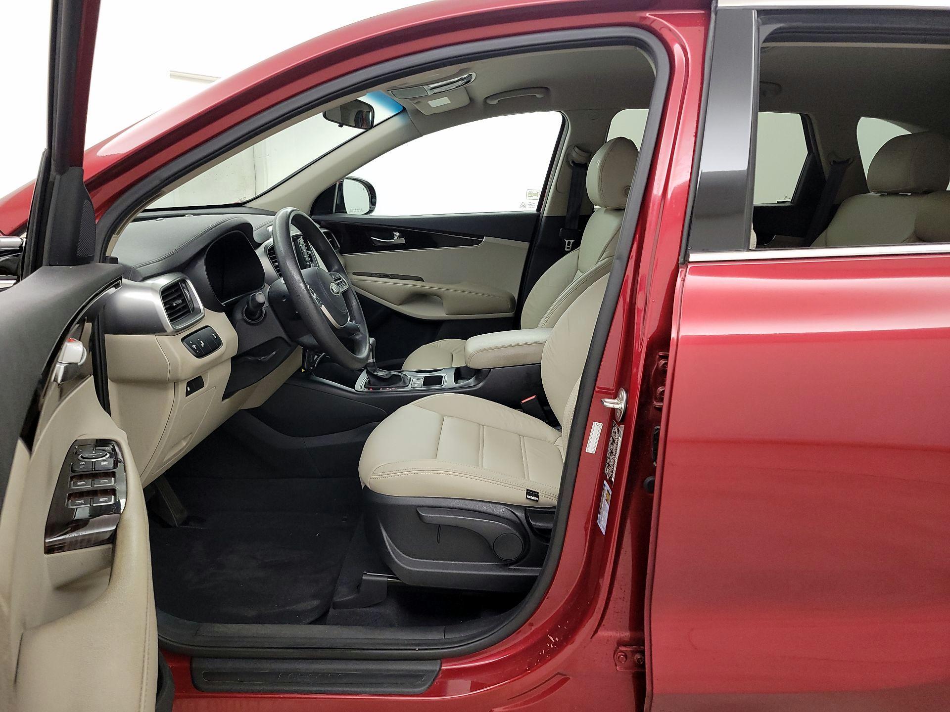 Thumbnail: 2020 Kia Sorento - 11