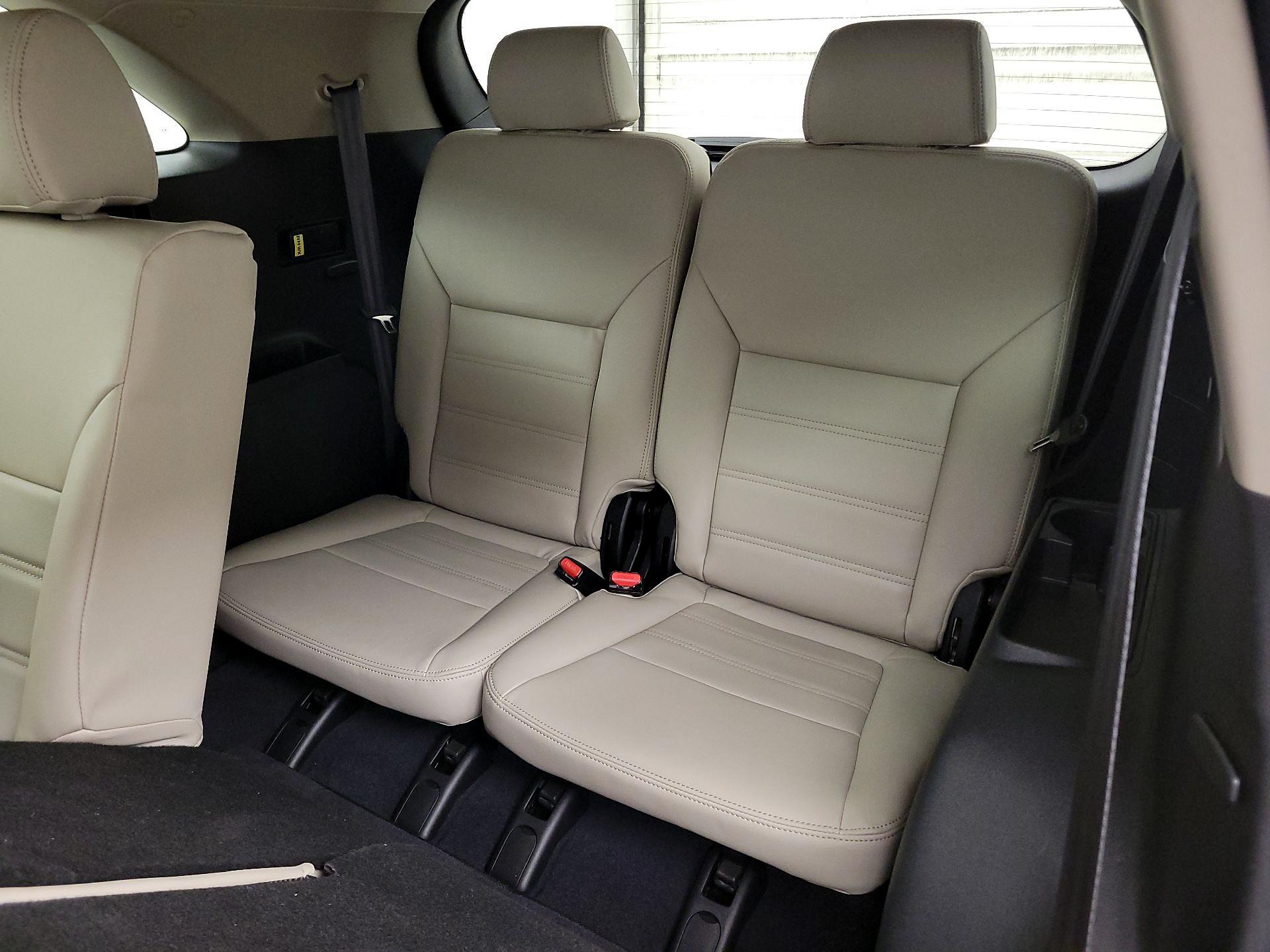 Thumbnail: 2020 Kia Sorento - 20