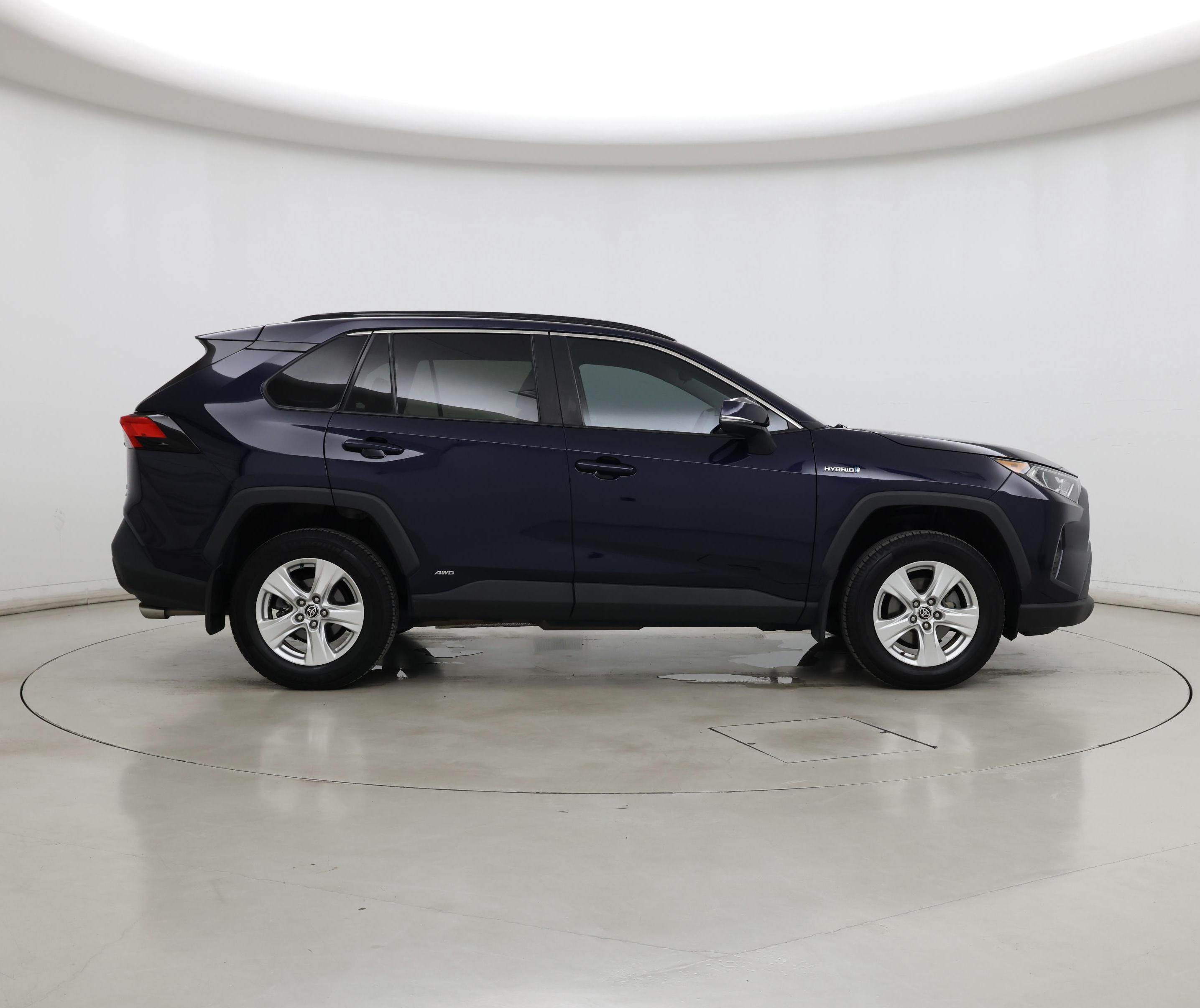 Thumbnail: 2021 Toyota RAV4 - 7