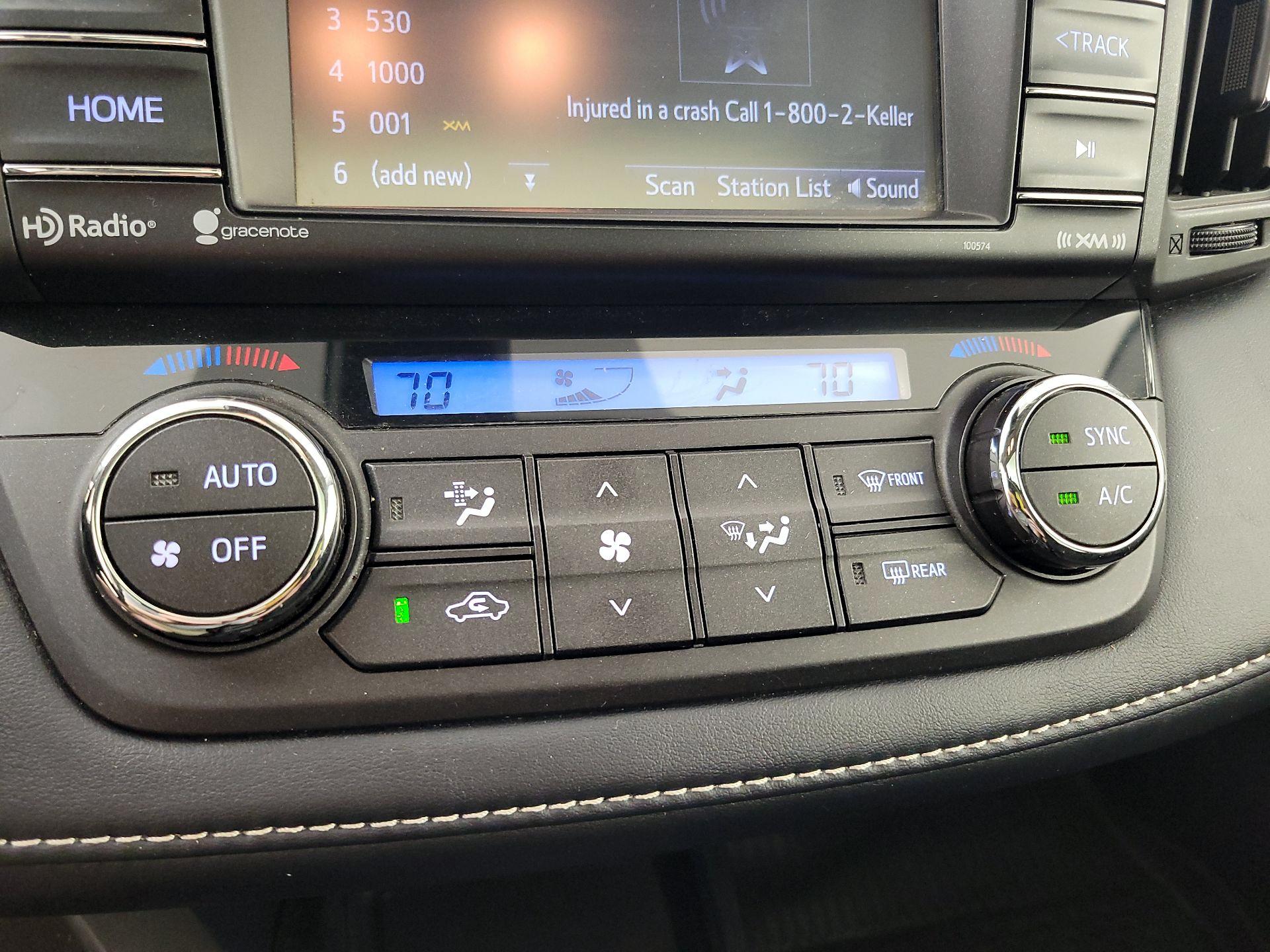 Thumbnail: 2018 Toyota RAV4 - 16
