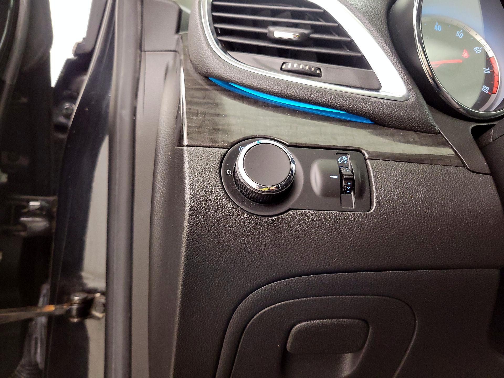 Thumbnail: 2016 Buick Encore - 13