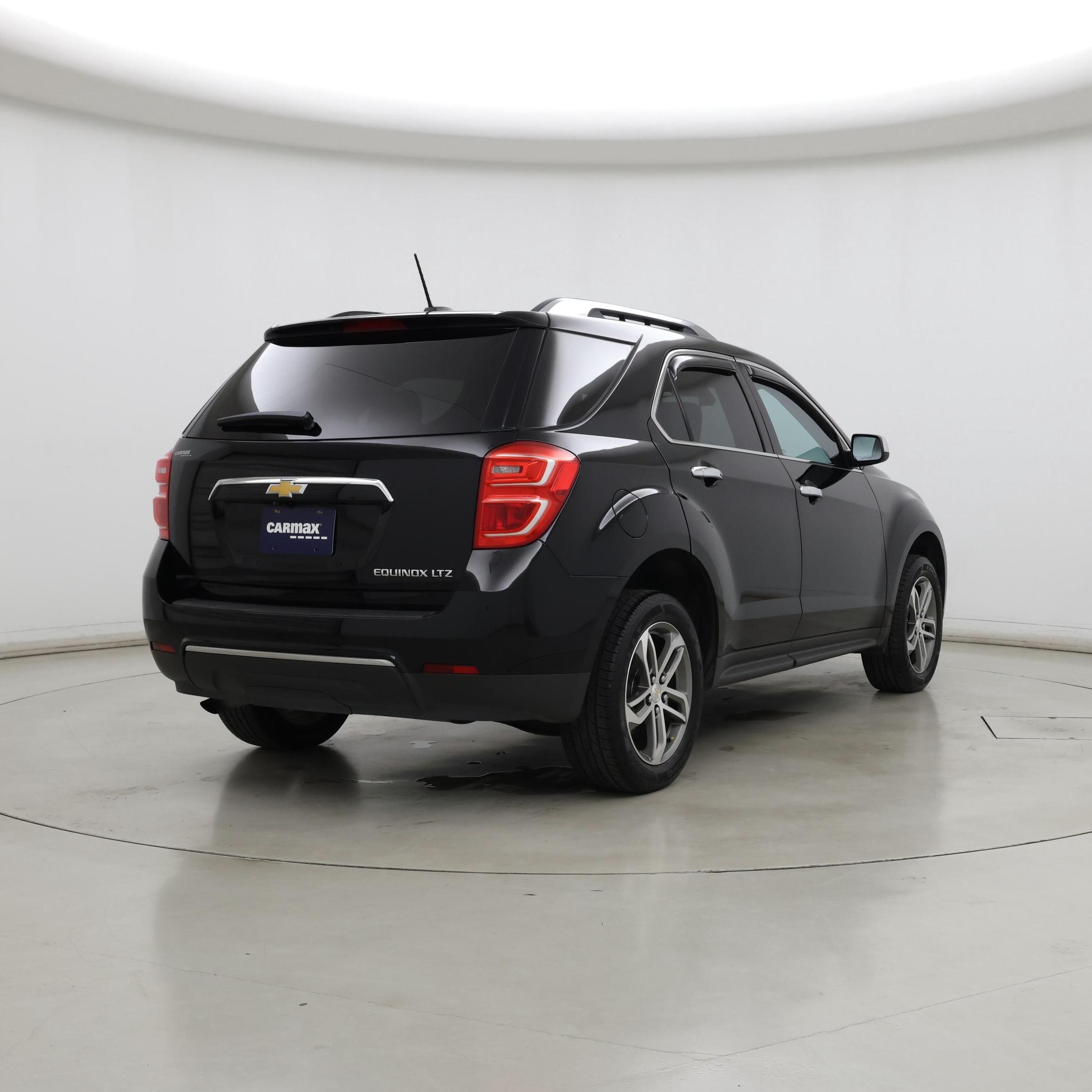 Thumbnail: 2016 Chevrolet Equinox - 8