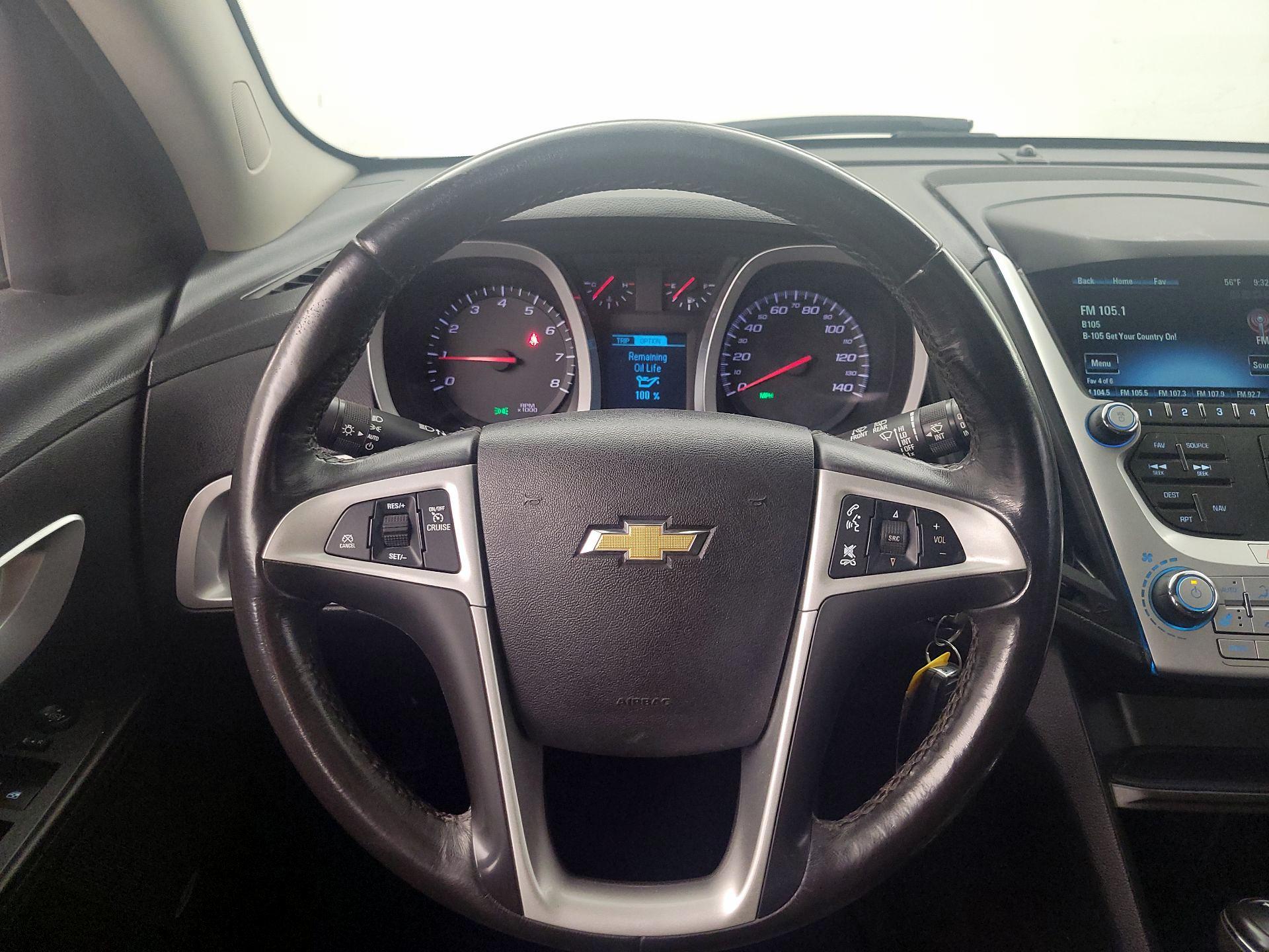 Thumbnail: 2017 Chevrolet Equinox - 10