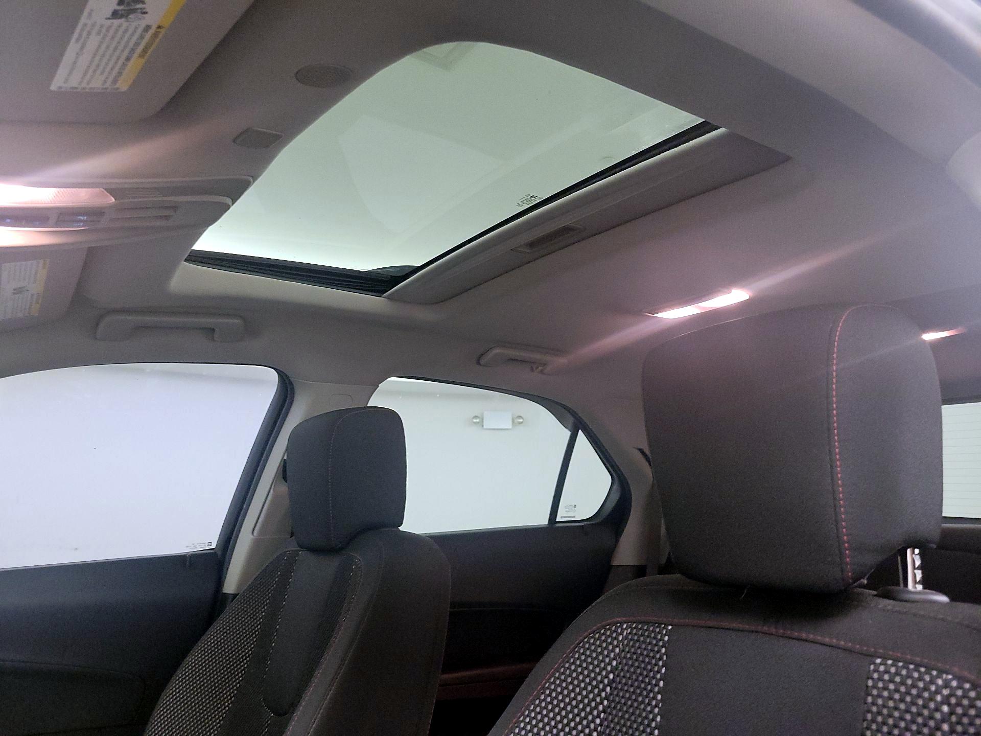 Thumbnail: 2017 Chevrolet Equinox - 19