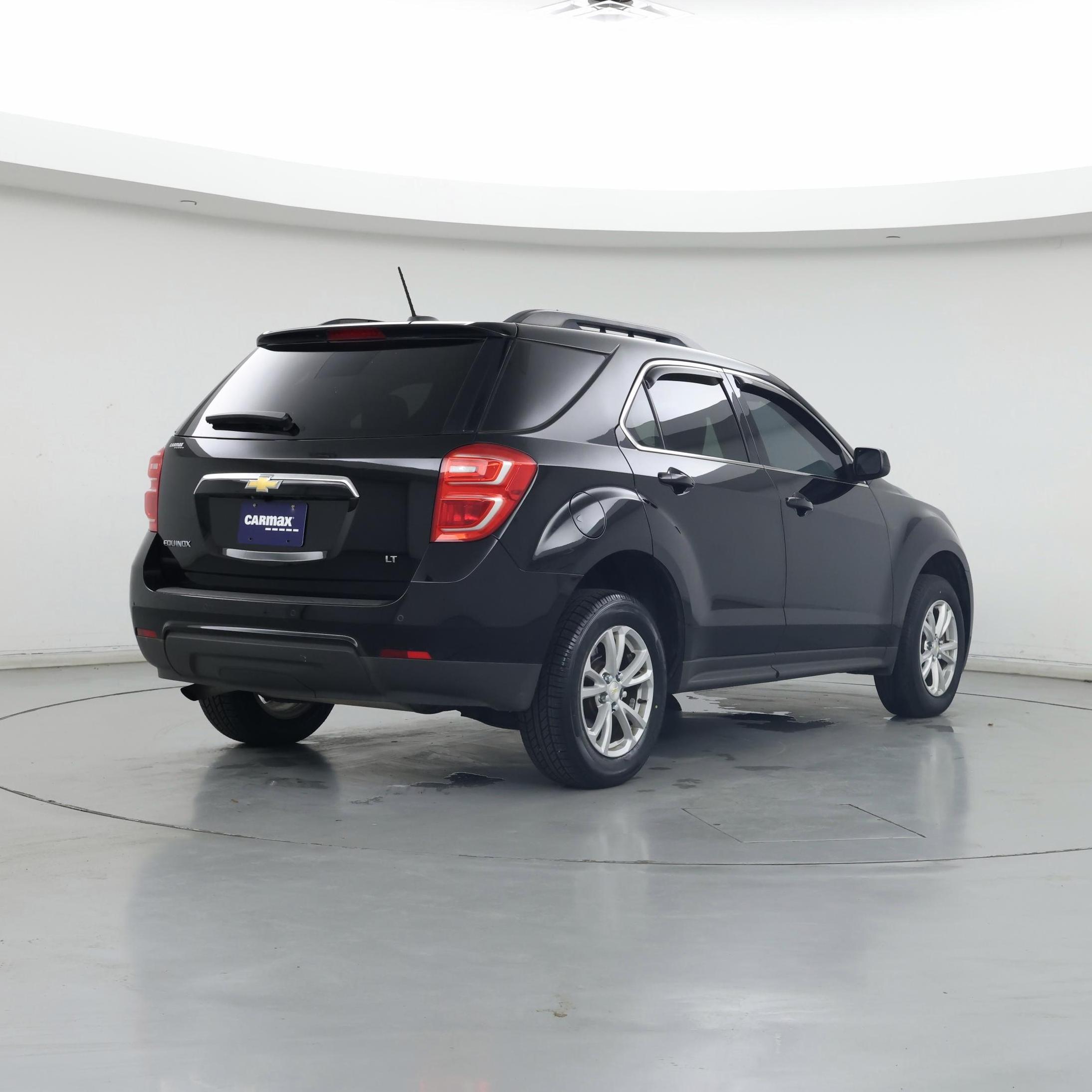 Thumbnail: 2017 Chevrolet Equinox - 8